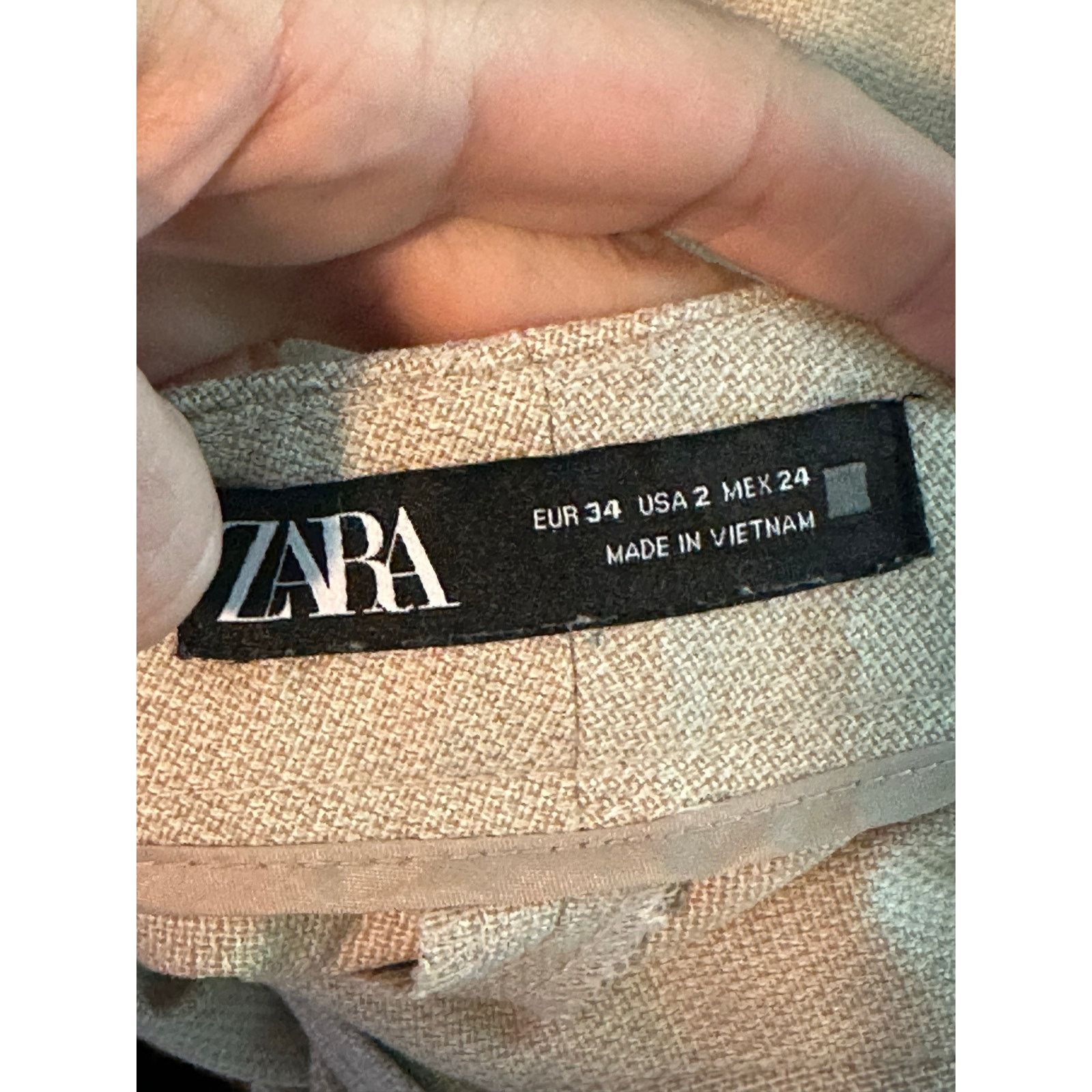 Zara ZARA beige straight legs flat front pants size 2 Size 26" / US 2 / IT 38 - 3 Thumbnail