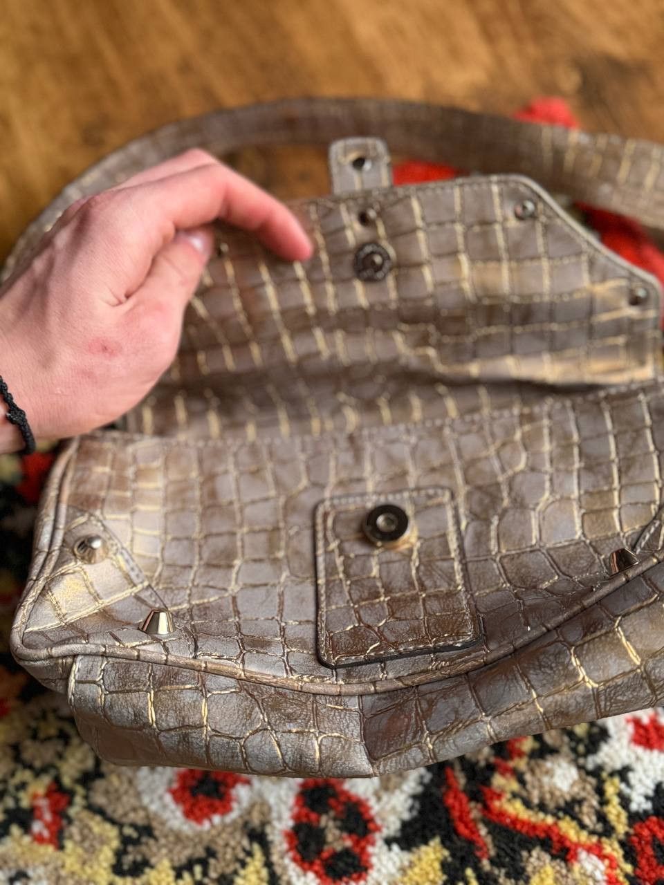 Guess Guess Y2K Avant-Garde Streetwear Archive Japan Clutch Bag Size ONE SIZE - 7 Thumbnail