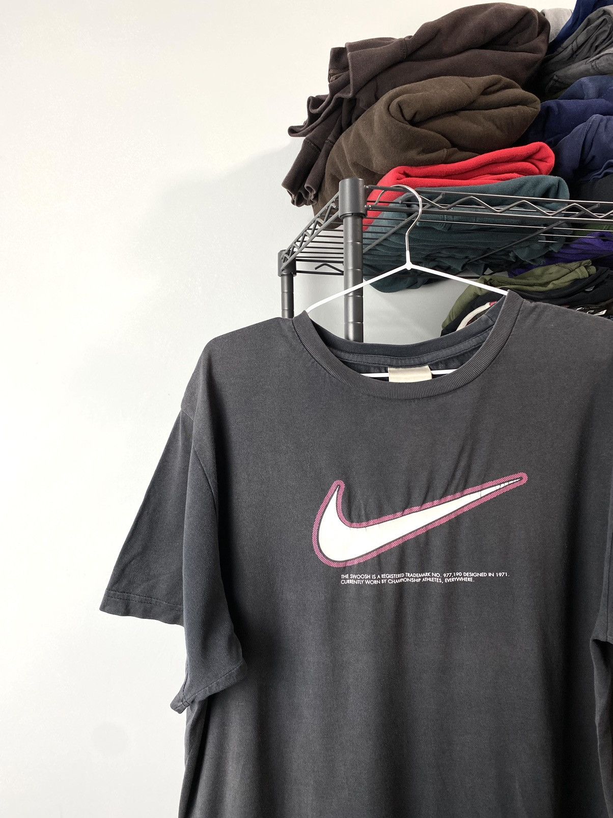 Nike Vintage 1990s Nike T Shirt Big Logo Y2K CW21 Travis Scott Size US L / EU 52-54 / 3 - 2 Thumbnail