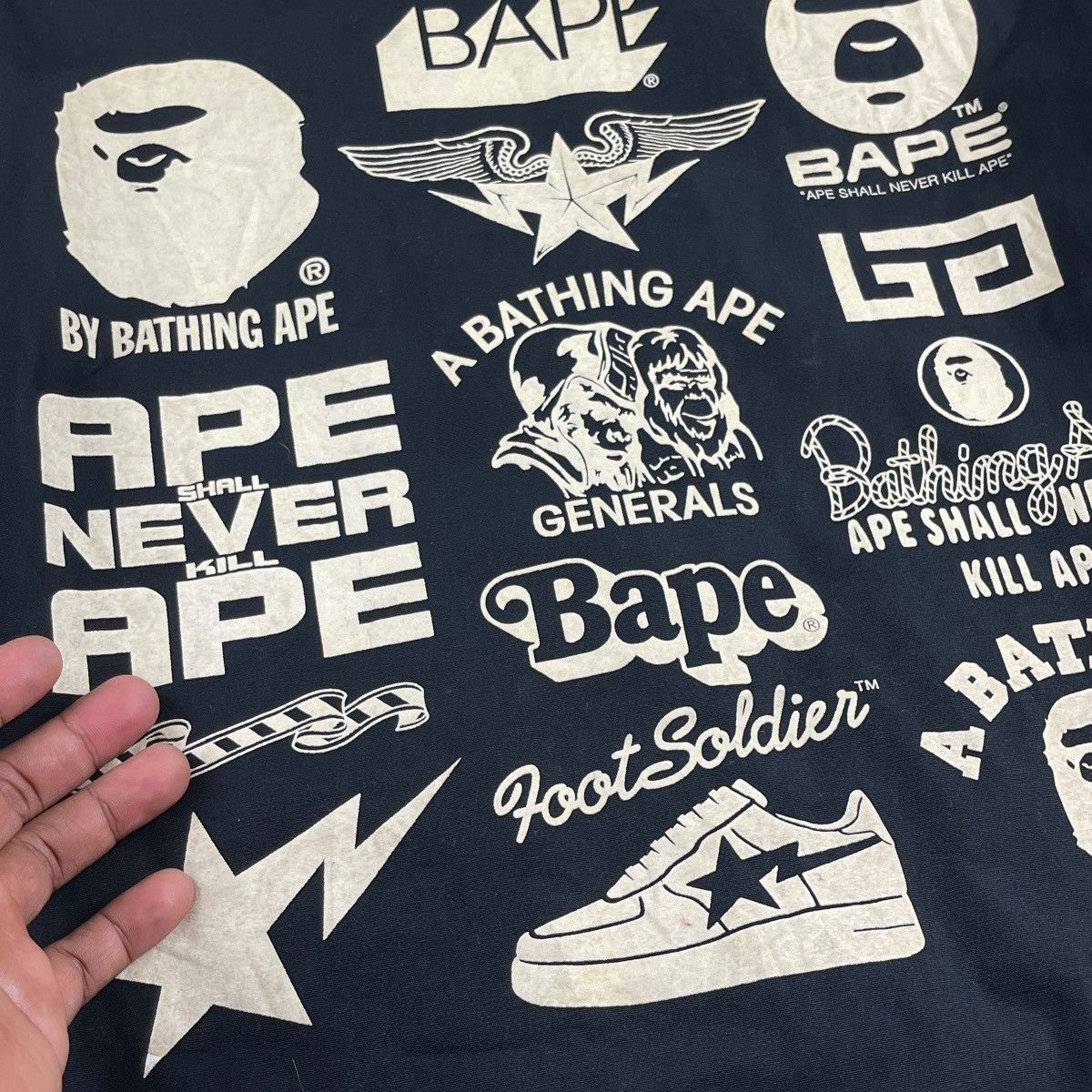 Bape BAPE Logo's Varsity Jacket Size US M / EU 48-50 / 2 - 16 Thumbnail