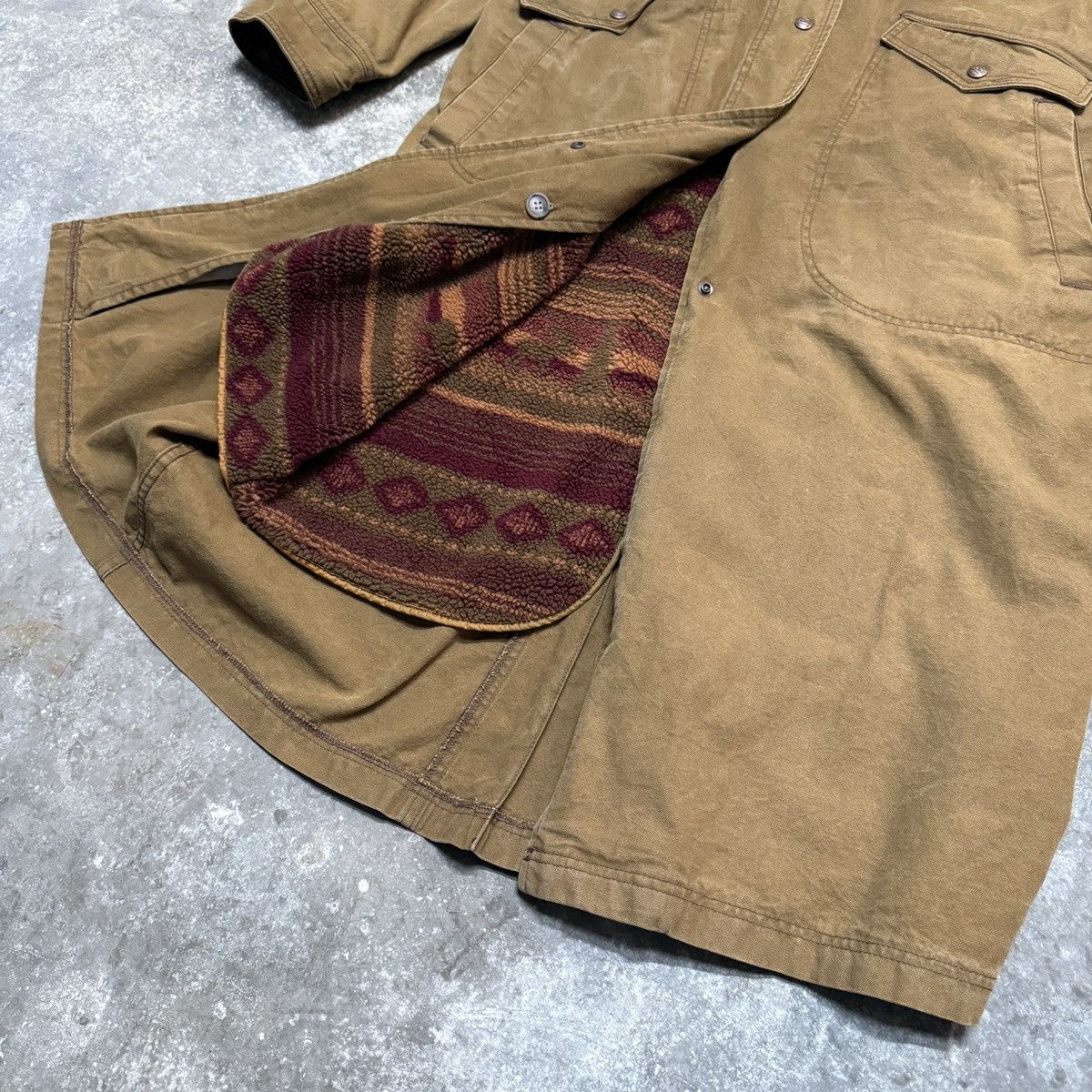 L.L. Bean Vintage LL Bean Aztec Fleece Lined Womens Canvas Long Button Size US M / EU 48-50 / 2 - 3 Thumbnail