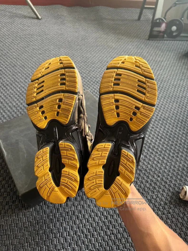 Raf Simons Adidas Raf Simons Sneakers in Excellent Condition. Size US 10.5 / EU 43-44 - 5 Thumbnail