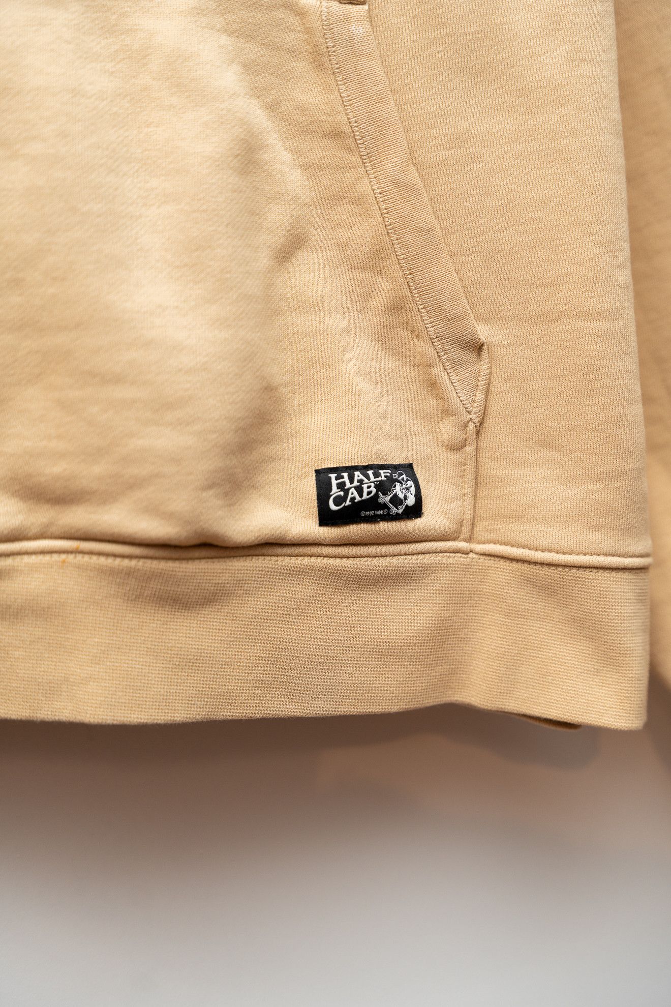 Vans Vans Half Cab 1992 Hoodie Sand Beige | Boxy Fit | S Size US S / EU 44-46 / 1 - 5 Thumbnail