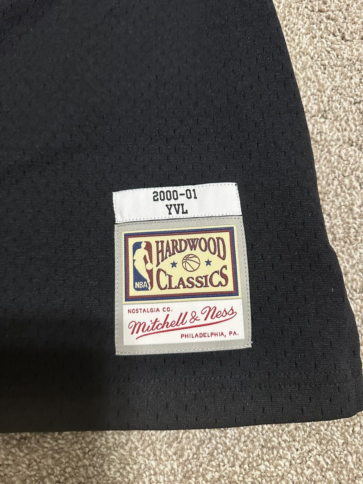 Mitchell & Ness YVL Philadelphia 76ers Jersey 2000-2001 Swingman Size US XL / EU 56 / 4 - 4 Thumbnail