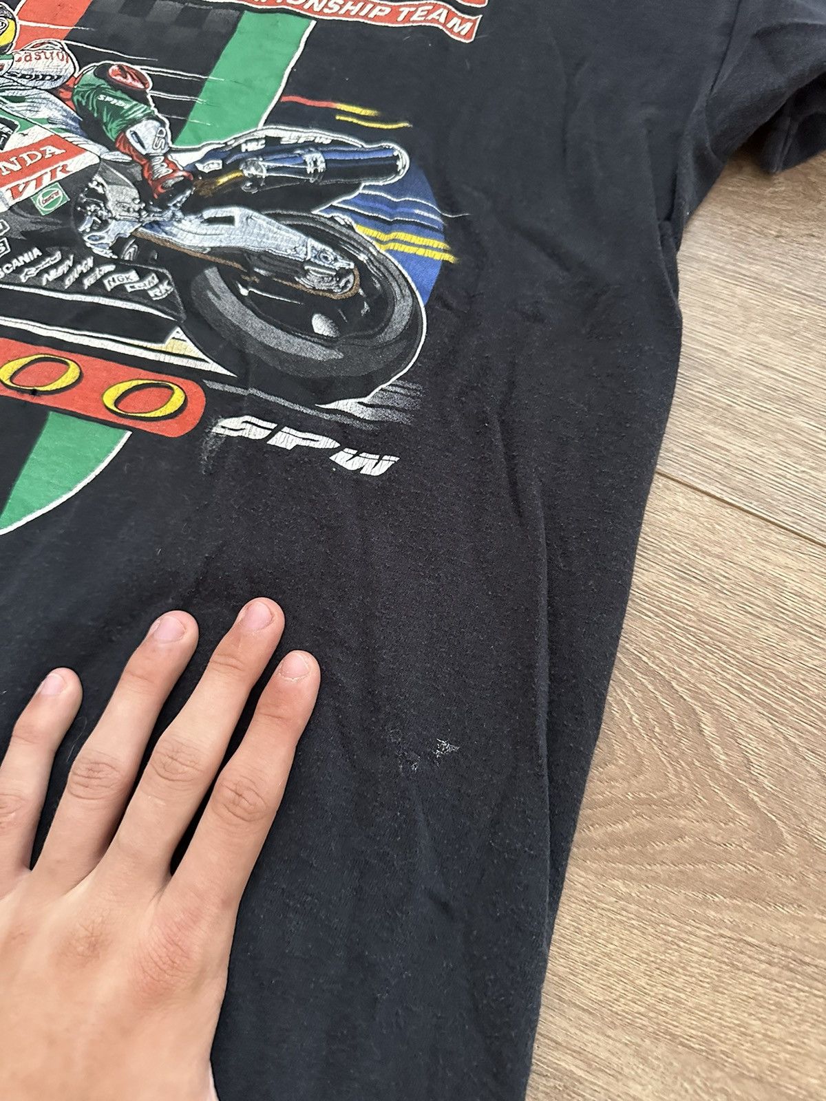 Honda 🔥VINTAGE HONDA CASTROL WORLD CHAMPIONSHIP TEAM 2000🔥 Size US L / EU 52-54 / 3 - 9 Thumbnail