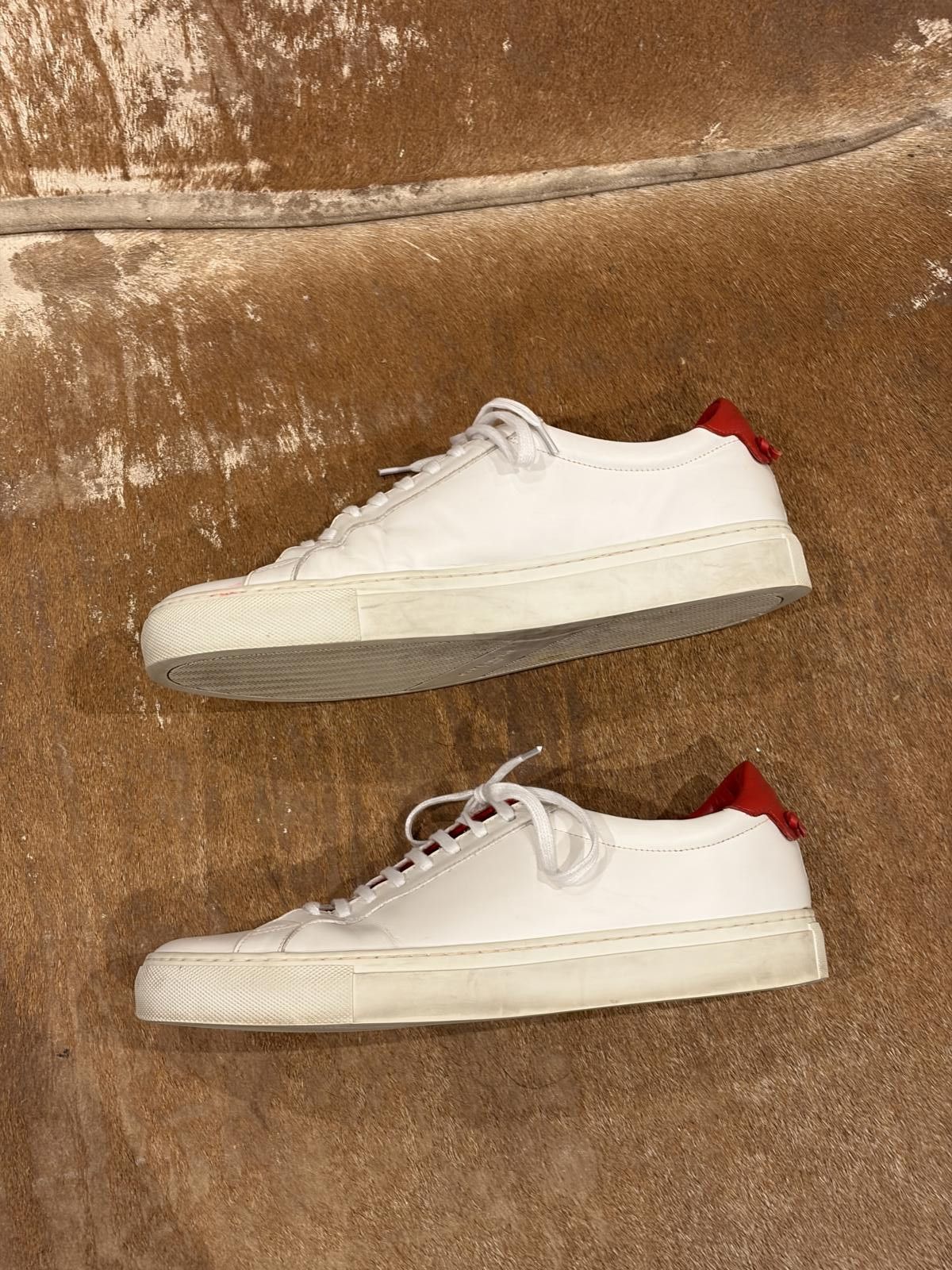 Givenchy Givenchy Urban Street Sneakers in White and Red Size US 8 / EU 41 - 2 Thumbnail