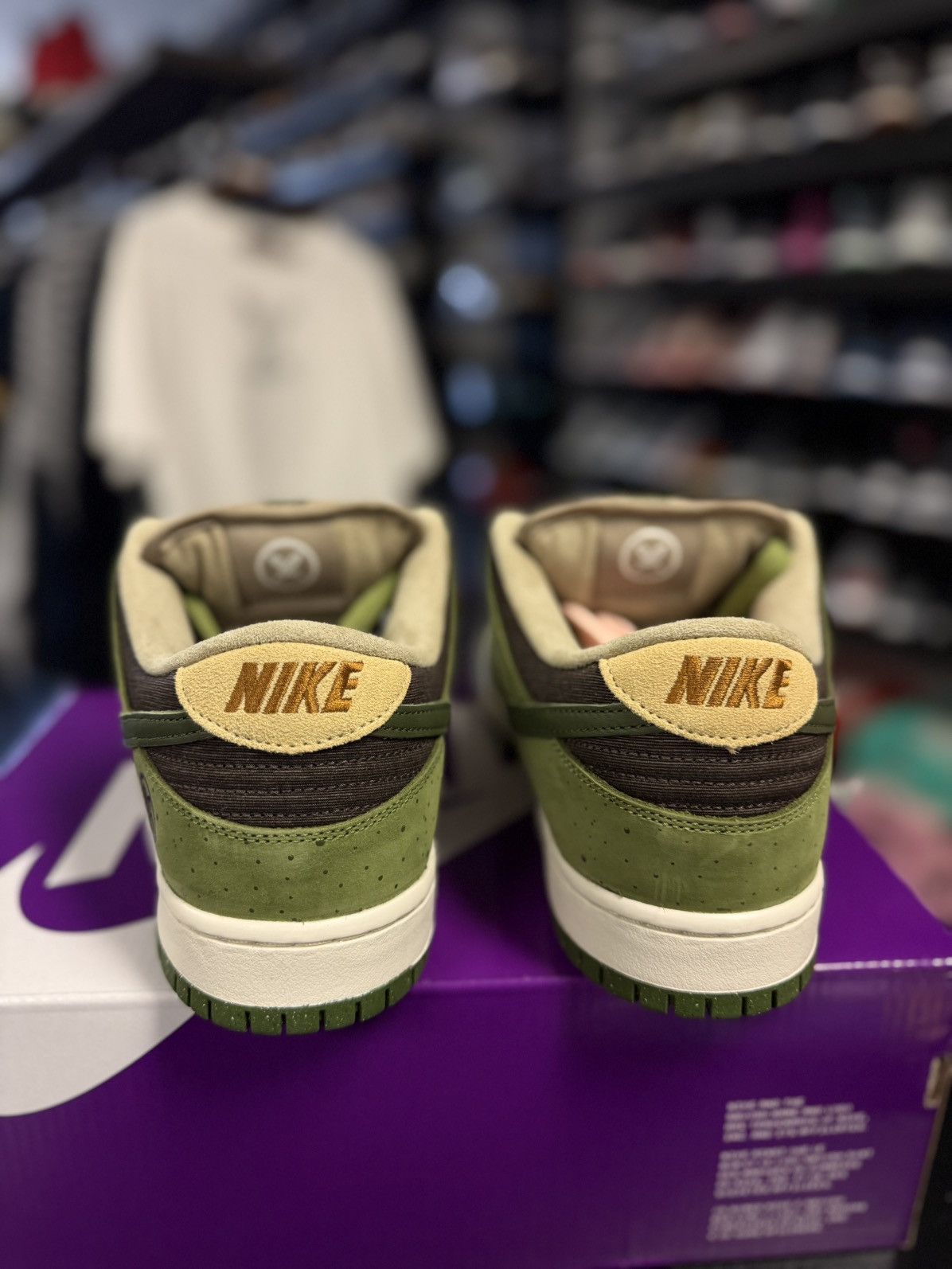 Nike Nike Dunk Low Yuto Horigome Matcha Size 10 (NEW) Size US 10 / EU 43 - 7 Thumbnail