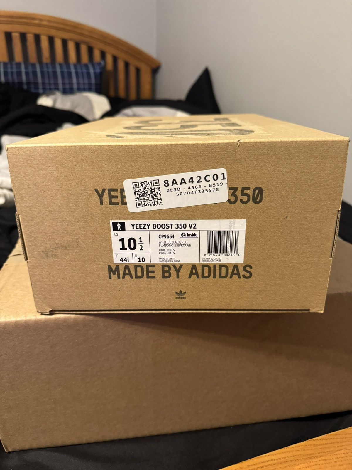 Adidas Yeezy 350 Zebra V2 Size US 10.5 / EU 43-44 - 15 Thumbnail