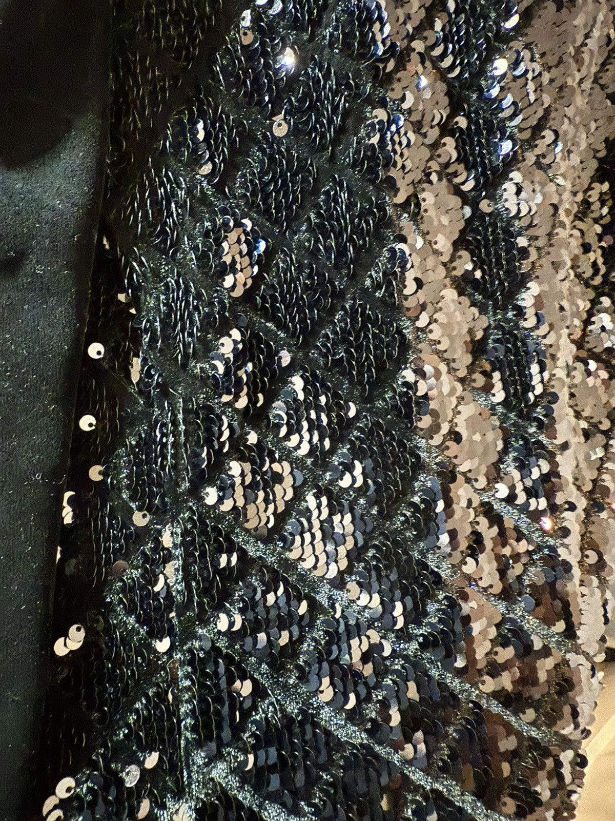 Zara Zara sequin velvet black dress Size S / US 4 / IT 40 - 6 Thumbnail