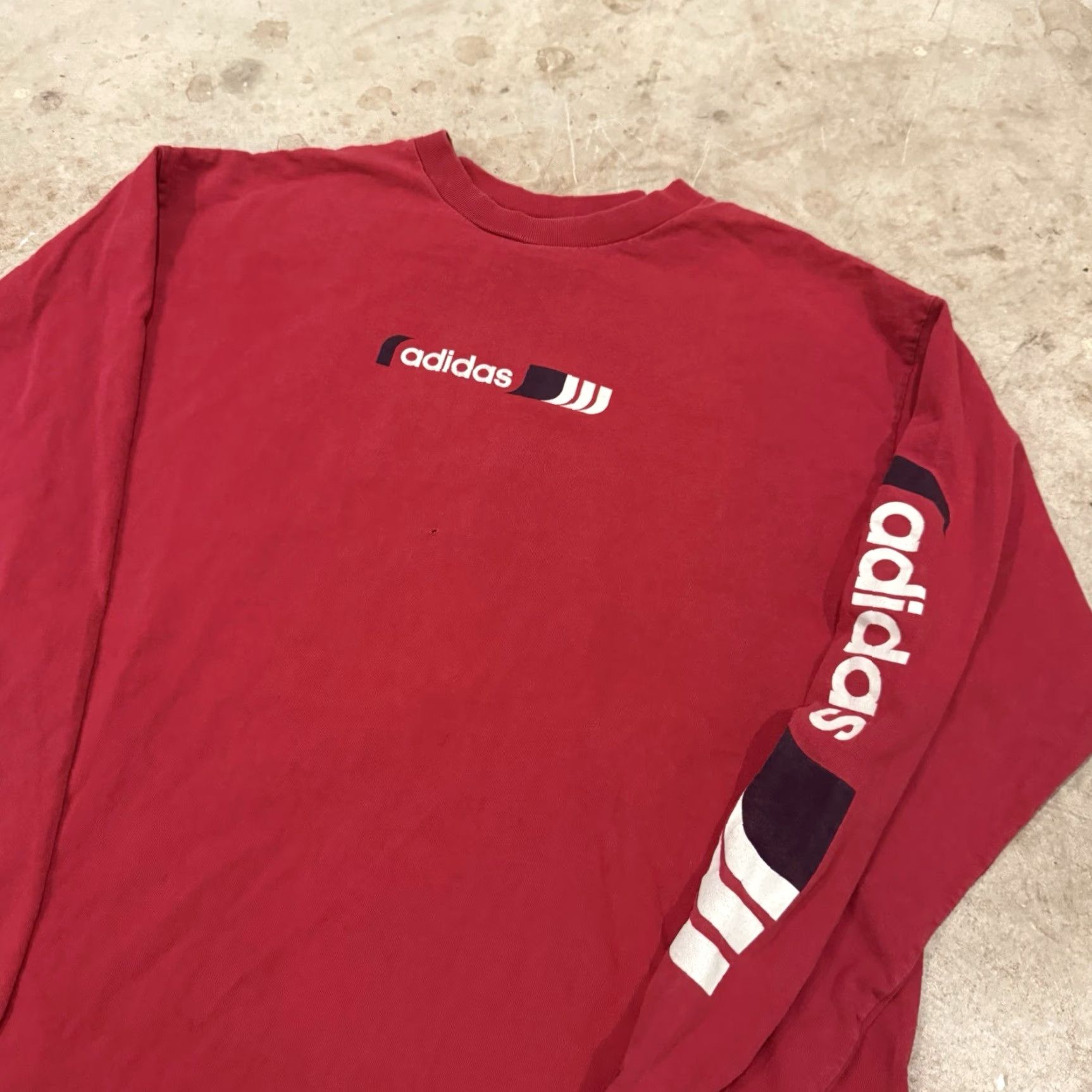 Adidas VINTAGE adidas Trefoil Long Sleeve T-Shirt USA Large Red Spellout M/L Unisex 90s Sportswear/Beach Size US M / EU 48-50 / 2 - 4 Thumbnail