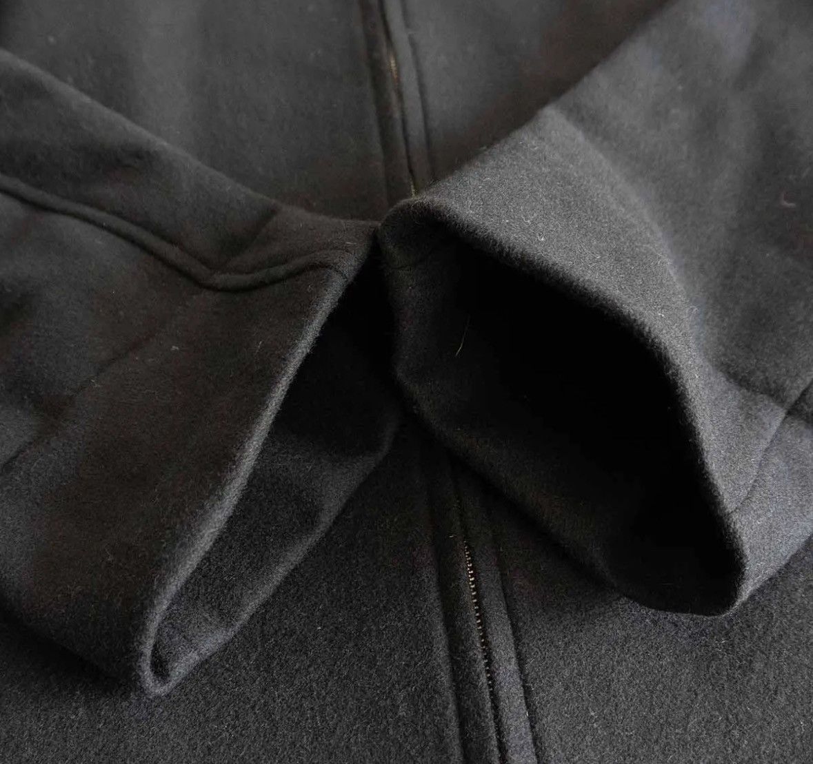 Yohji Yamamoto Yohji Yamamoto 1990s wool coat Size US L / EU 52-54 / 3 - 6 Thumbnail