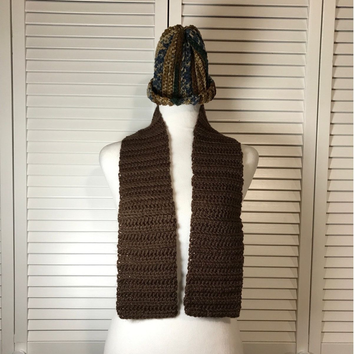 Handmade NWT Kids Handmade Crocheted Multicolor Beanie & Scarf 40” Size ONE SIZE - 1 Thumbnail