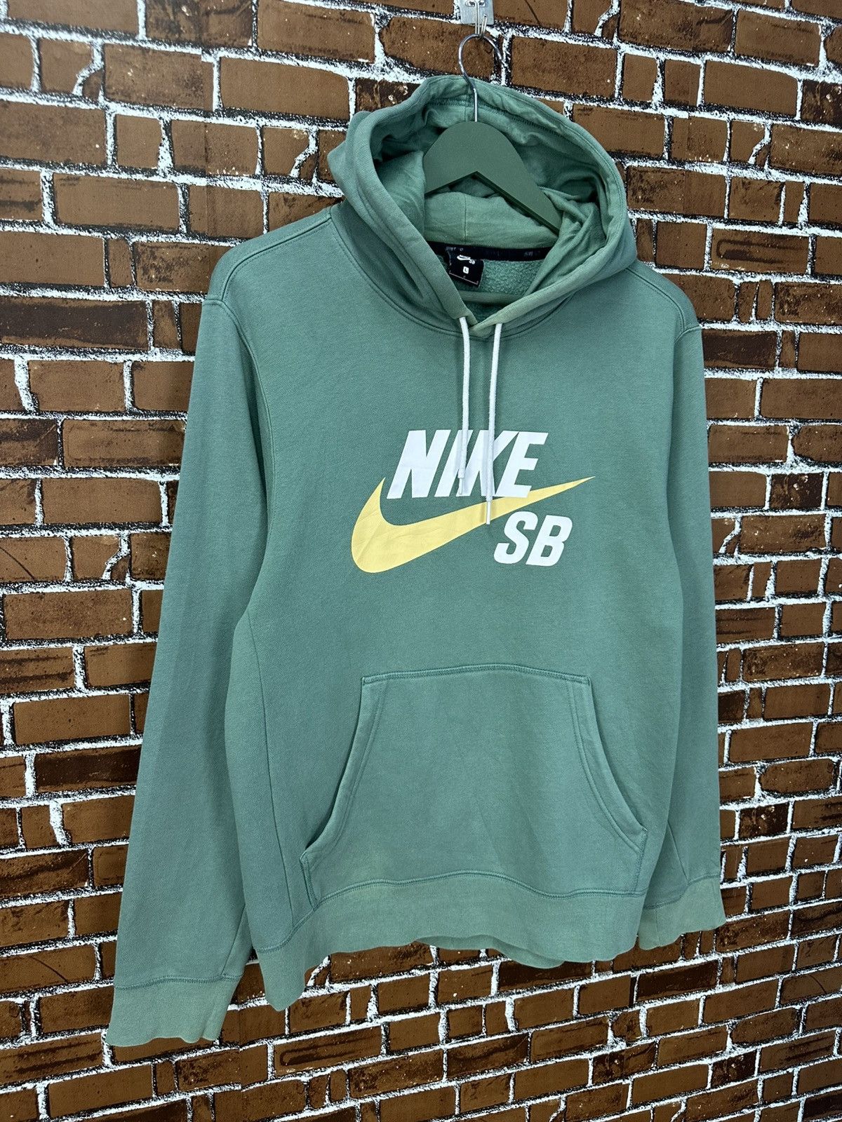 Nike Nike SB Nice Green Sunfaded Y2k Hoodie Z317 Size US L / EU 52-54 / 3 - 2 Thumbnail