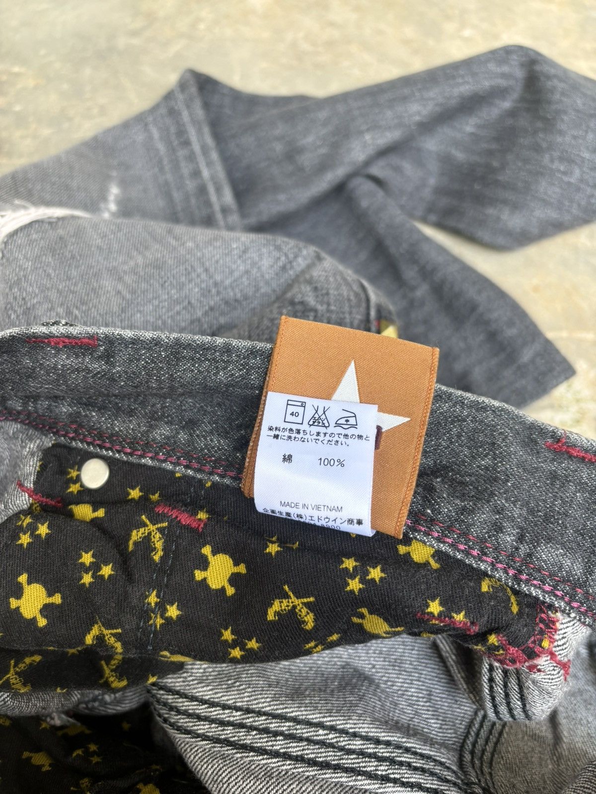 Hysteric Glamour Distreessed Denim Liberto xxx Ifsixwasnine Style Jeans Size US 31 - 11 Thumbnail