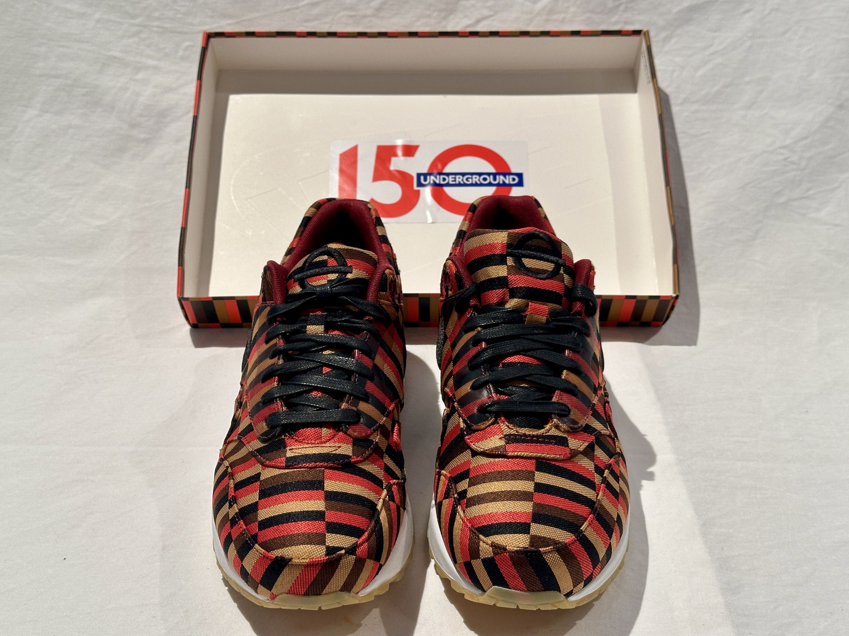 Nike NEW NIKE AIR MAX 1 WOVEN SP LONDON UNDERGROUND ROUNDEL SZ 11 Size US 11 / EU 44 - 5 Thumbnail