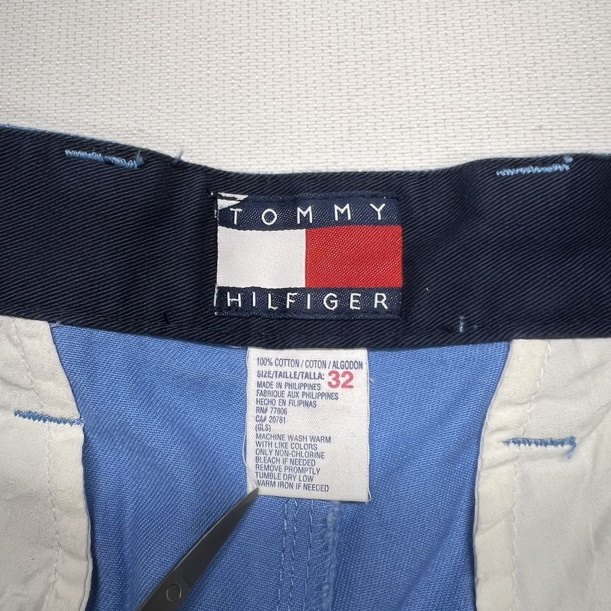 Tommy Hilfiger × Vintage VTG Tommy Hilfiger Shorts Blue Chino Bermuda Button Beach Size US 32 / EU 48 - 6 Thumbnail
