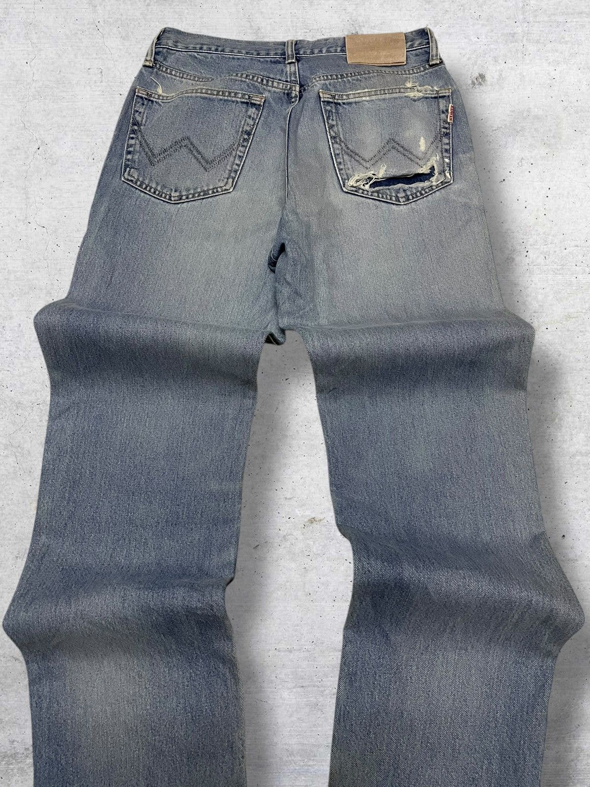 Edwin VINTAGE EDWIN DESIGNER 90S OG JAPAN BLUEWASHED DISTRESSED Size US 29 - 12 Thumbnail