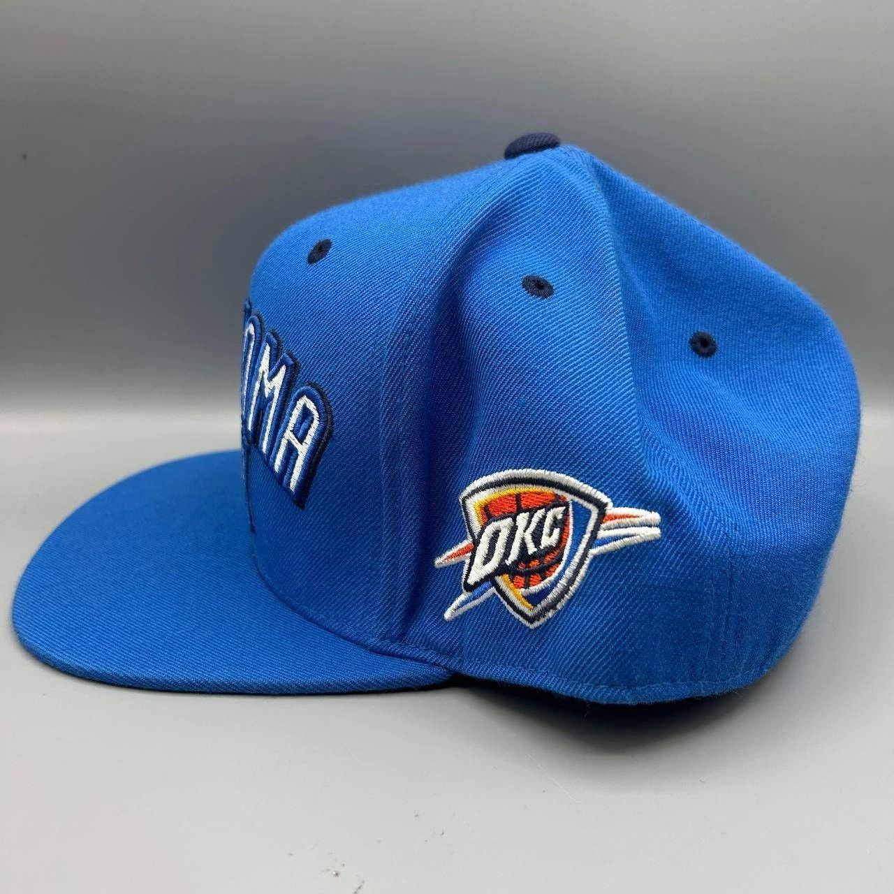 Mitchell & Ness Oklahoma City Thunder Hat Men 7 1/2 Blue Embroidered Fitted Size ONE SIZE - 7 Thumbnail
