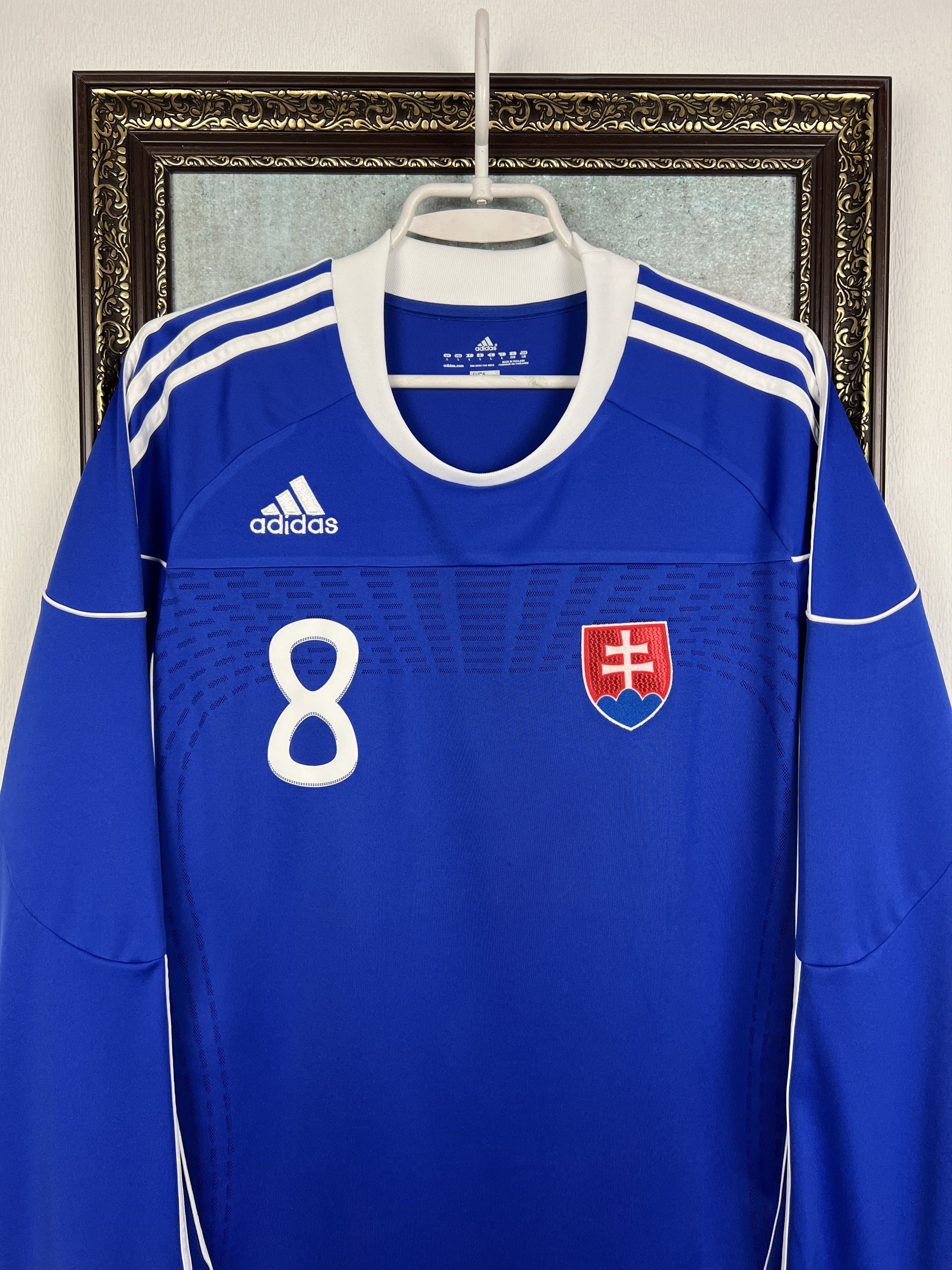 Adidas Slovakia Home football shirt Long Sleeve Player Issue Jersey Size US L / EU 52-54 / 3 - 2 Thumbnail