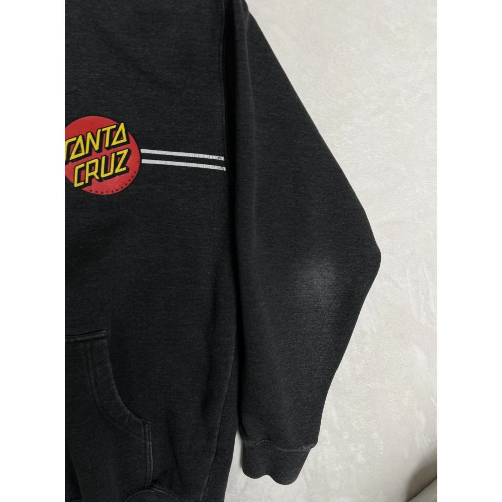 Vintage VINTAGE Santa Cruz Sweatshirt Mens M Gray OG Logo Y2K Double Sided Pullover Crew Neck Long Sleeve Graphic Print Size US M / EU 48-50 / 2 - 3 Thumbnail