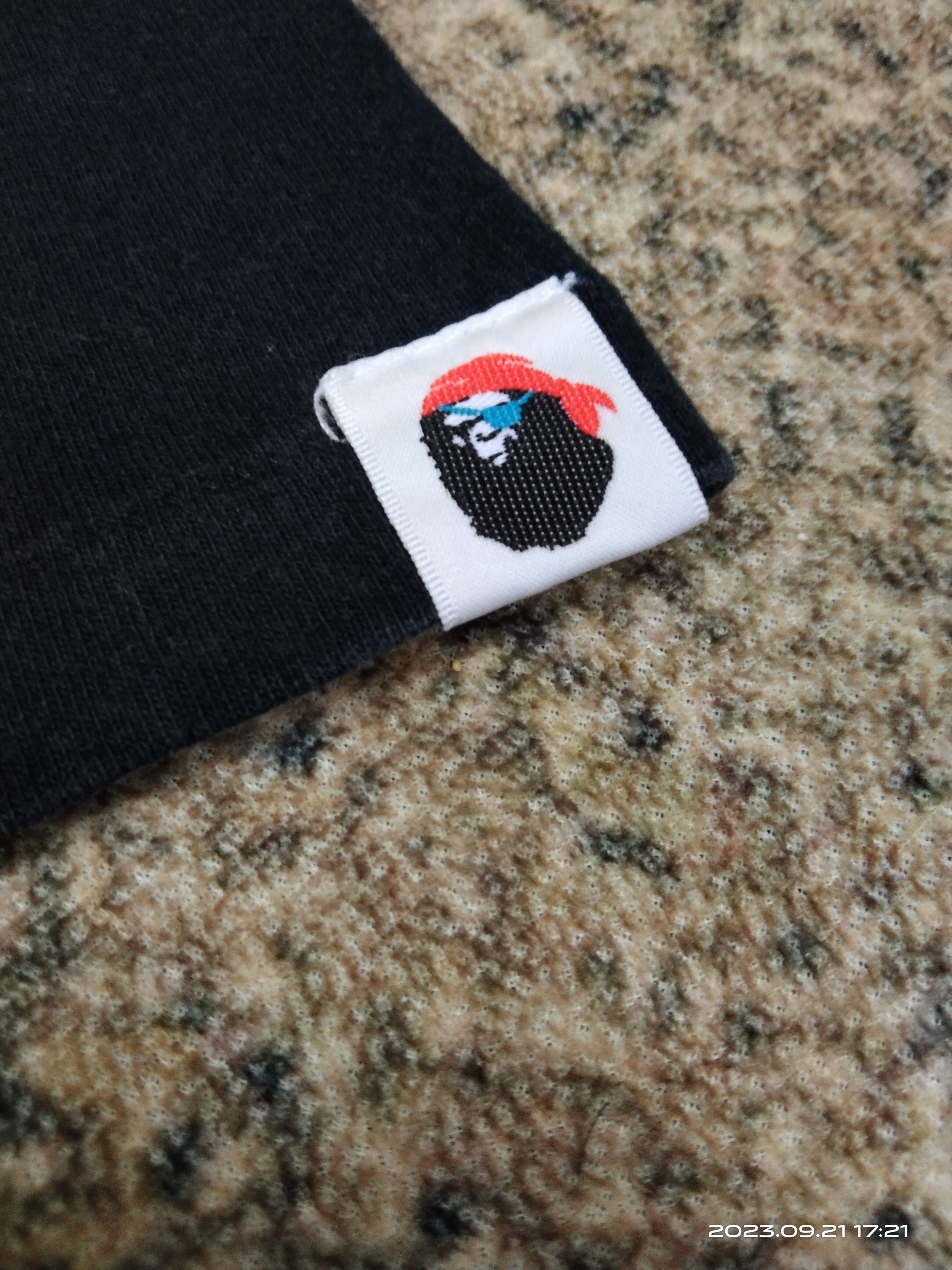 Bape A BATHING APE PIRATES T SHIRT Size XS / US 0-2 / IT 36-38 - 5 Thumbnail