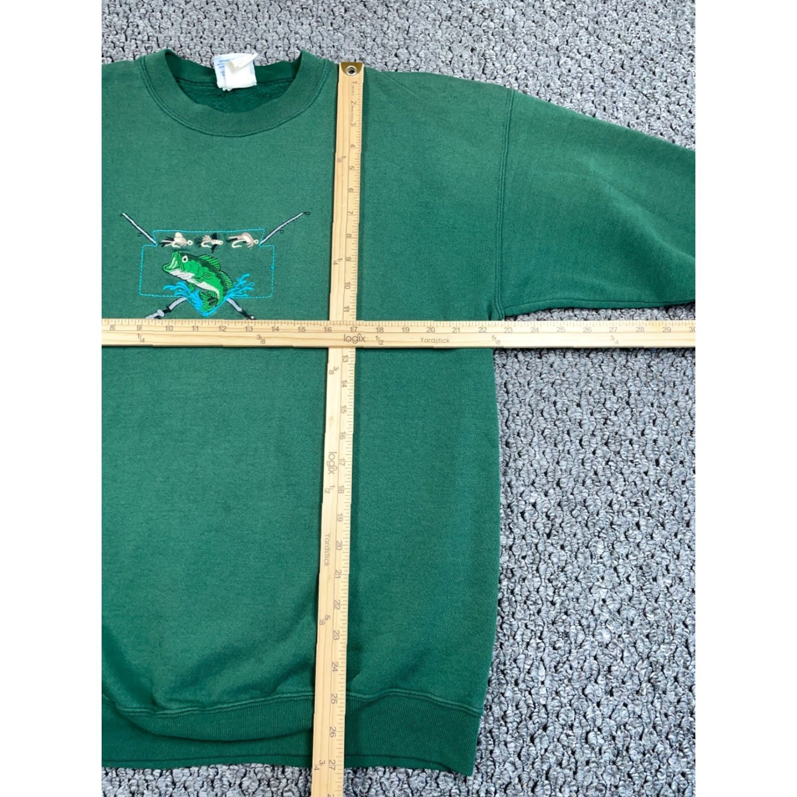 Vintage VINTAGE Santee Fishing Embroidered Sweatshirt Adult XL Green 50/50 Blend Crewneck Size US XL / EU 56 / 4 - 5 Thumbnail