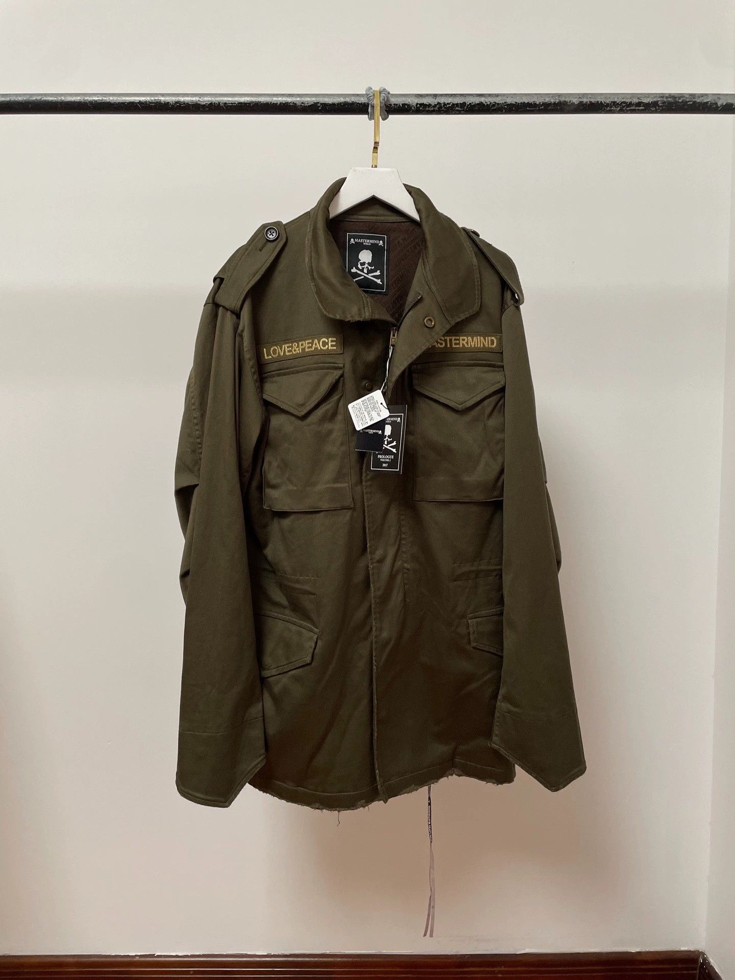 Mastermind Japan Mastermind Olive Green Silver Embroidered Skull Trench M Size US M / EU 48-50 / 2 - 2 Thumbnail