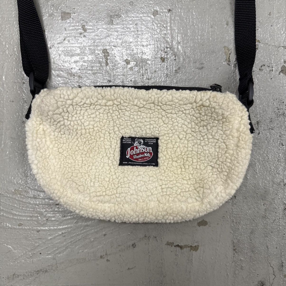 Johnson Woolen Mills JOHNSON WOOLEN MILLS HANDMADE SHERPA SLING BAG Size ONE SIZE - 2 Thumbnail