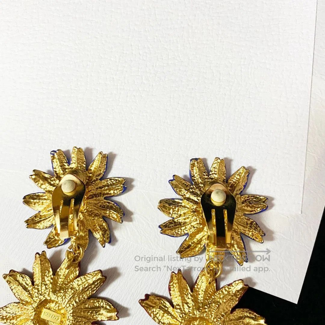 Kenzo Kenzo Sunflower Vintage Ear Clips. Size ONE SIZE - 3 Thumbnail