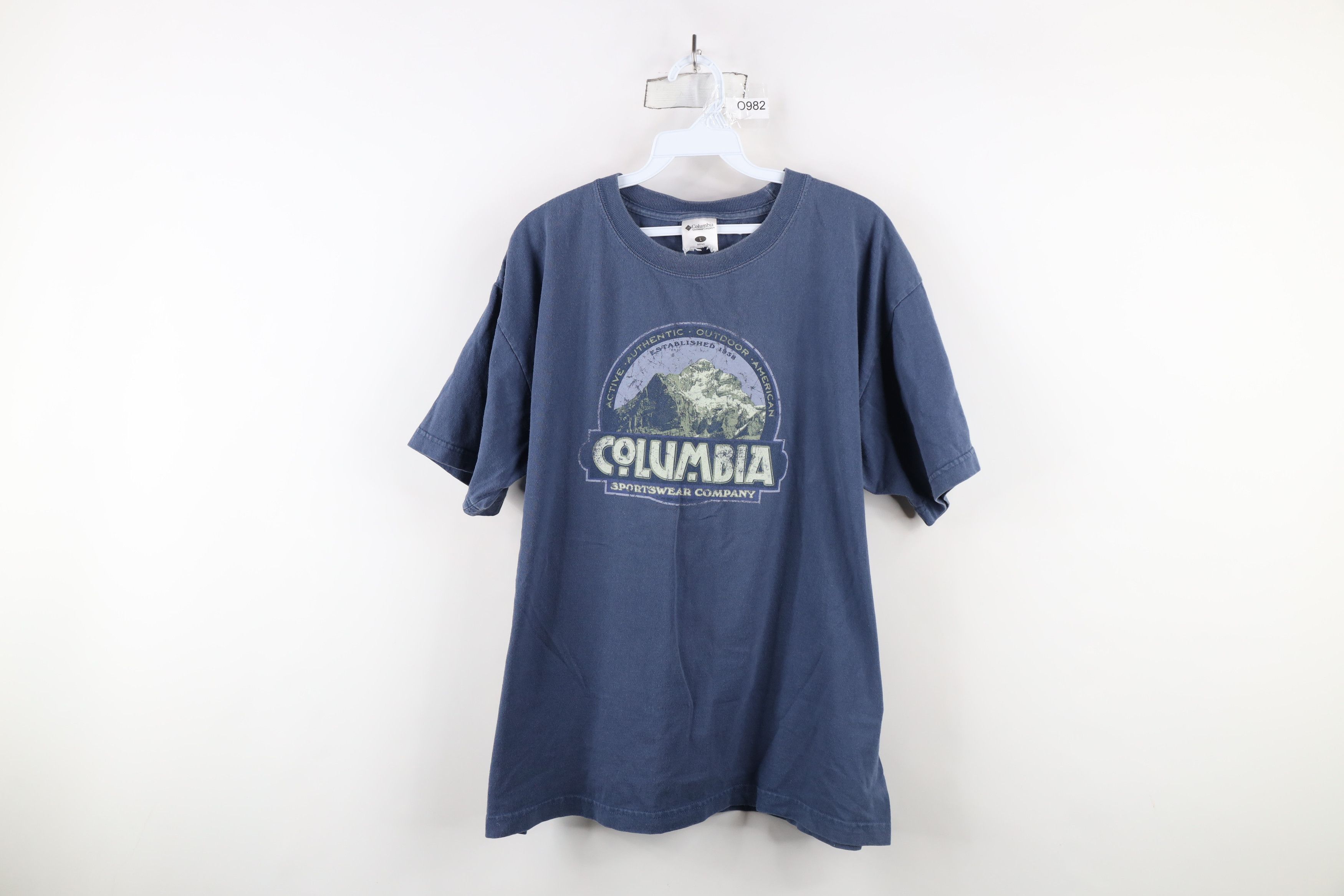 Columbia × Vintage Vintage 90s Columbia Spell Mountains Short Sleeve T-Shirt Size US L / EU 52-54 / 3 - 1 Thumbnail