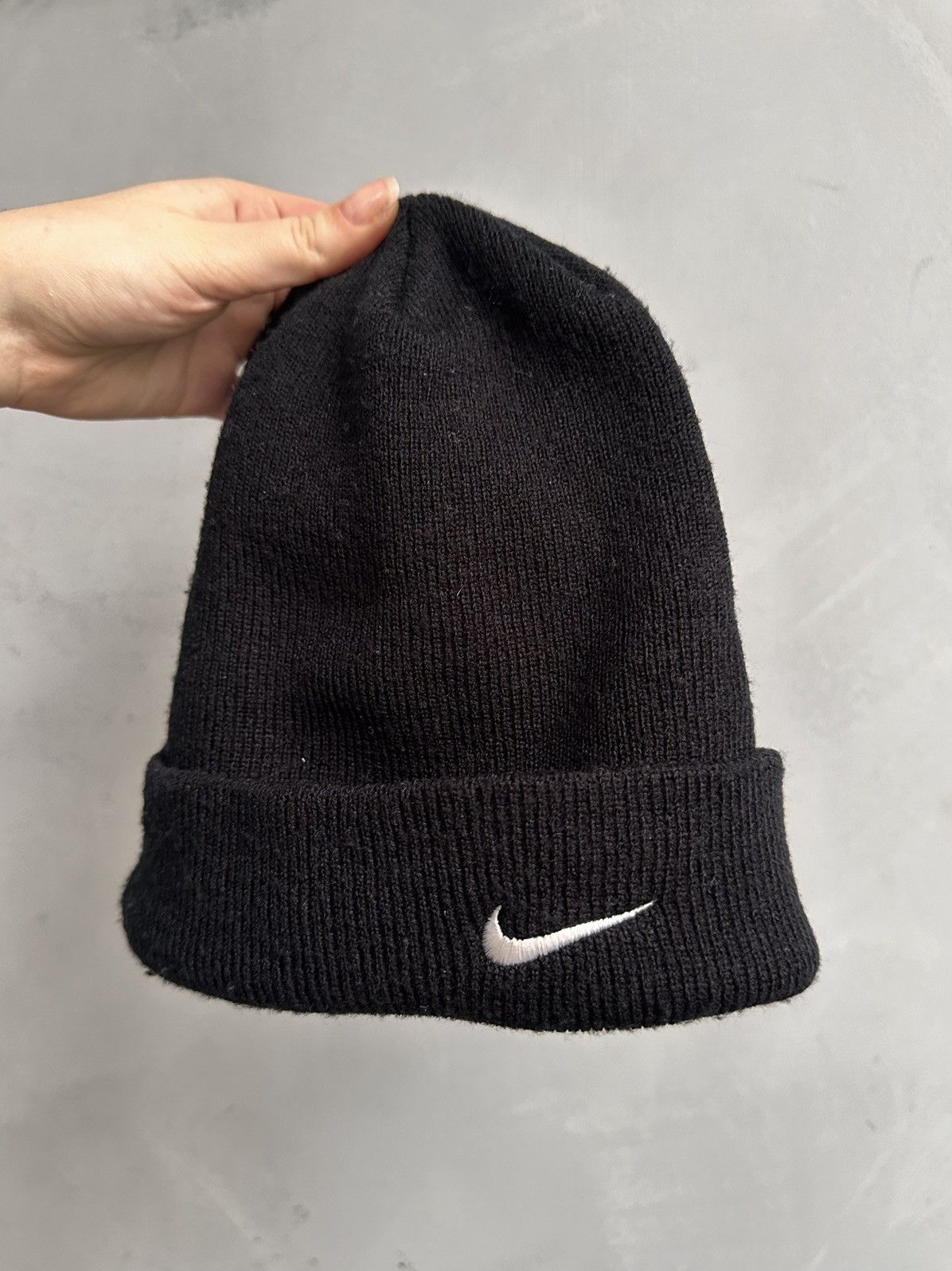 Nike Wow 😻 White Beanie Nike Y2K Streetwear Outdoor Arcteryx Size ONE SIZE - 4 Thumbnail