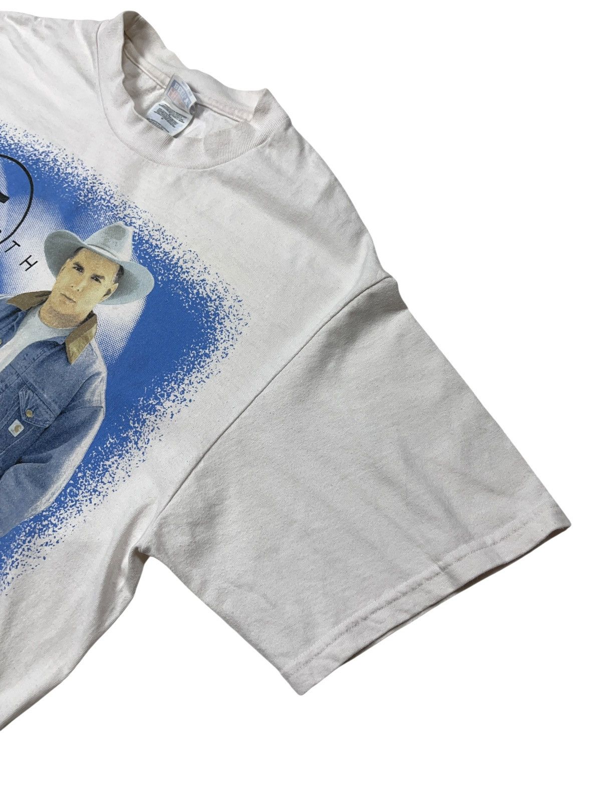 Band Tees Vintage 1996 Garth Brooks Fresh Horses World Tour T-shirt Size US L / EU 52-54 / 3 - 7 Thumbnail