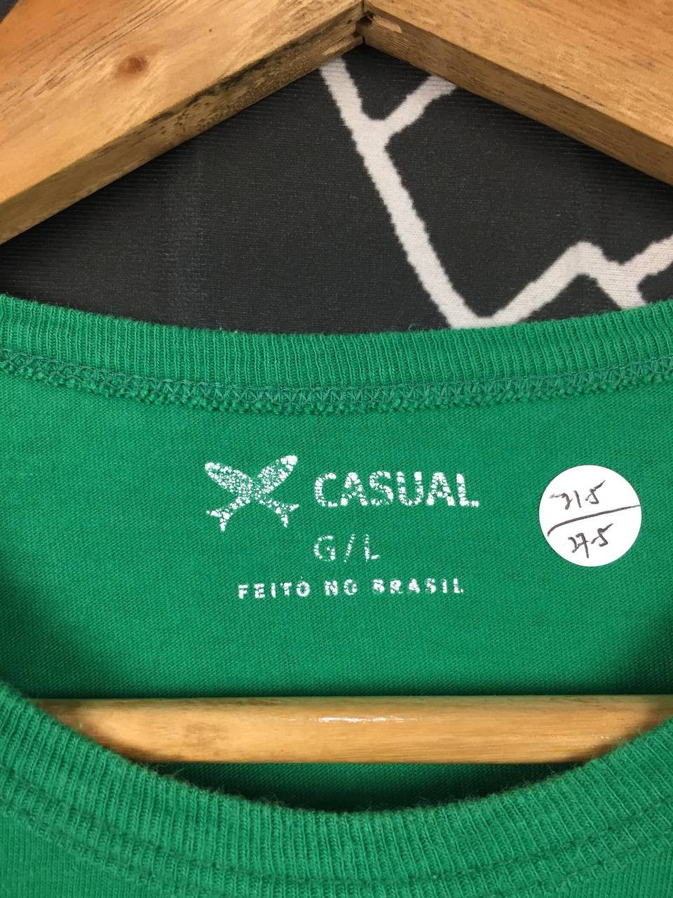 Vintage Hering Casual Made In Brazil Vinyl Record Turntable Tee Size US L / EU 52-54 / 3 - 7 Thumbnail