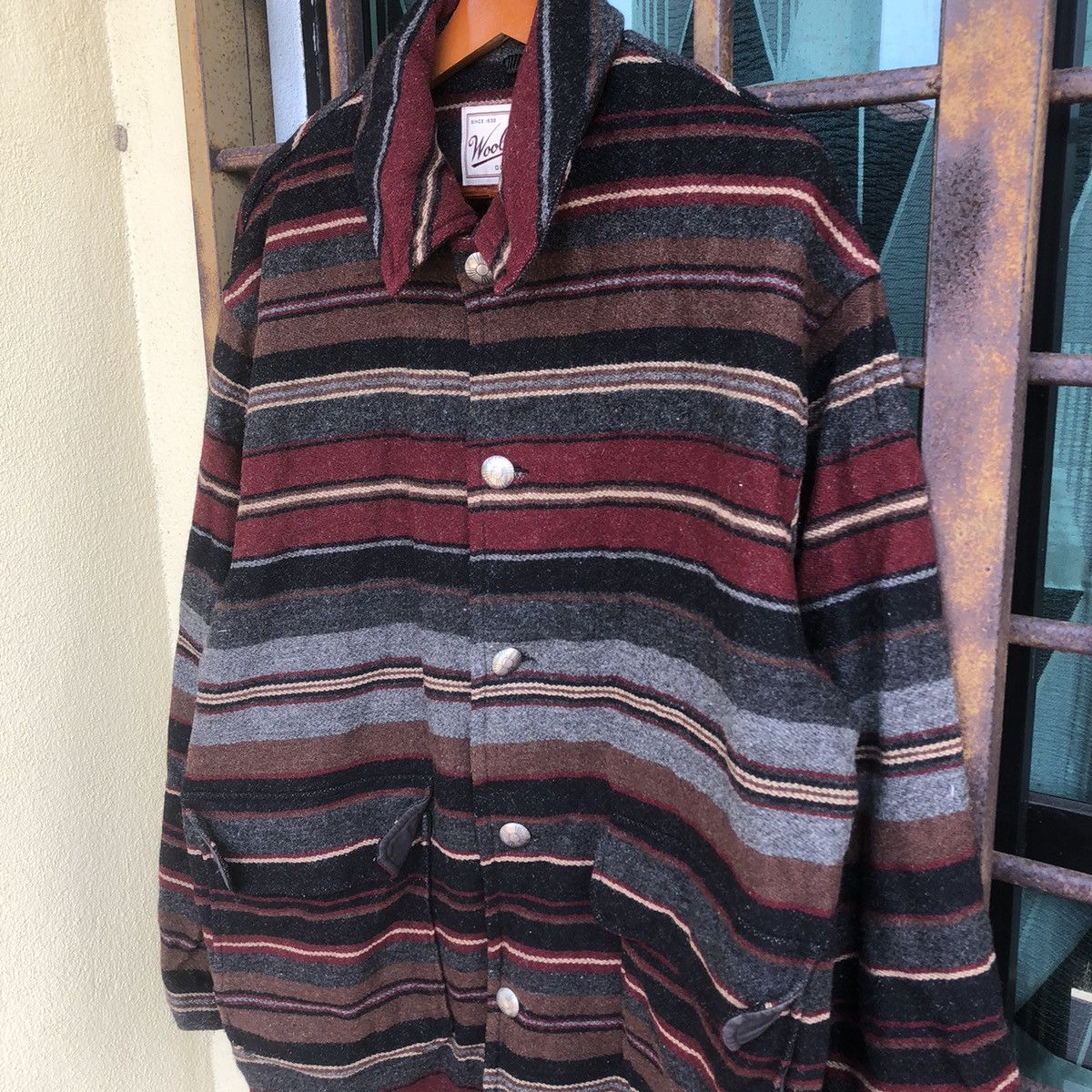 Woolrich Woolen Mills Vintage 90’ Woolrich Navajo Wool Button Jacket Size US L / EU 52-54 / 3 - 3 Thumbnail