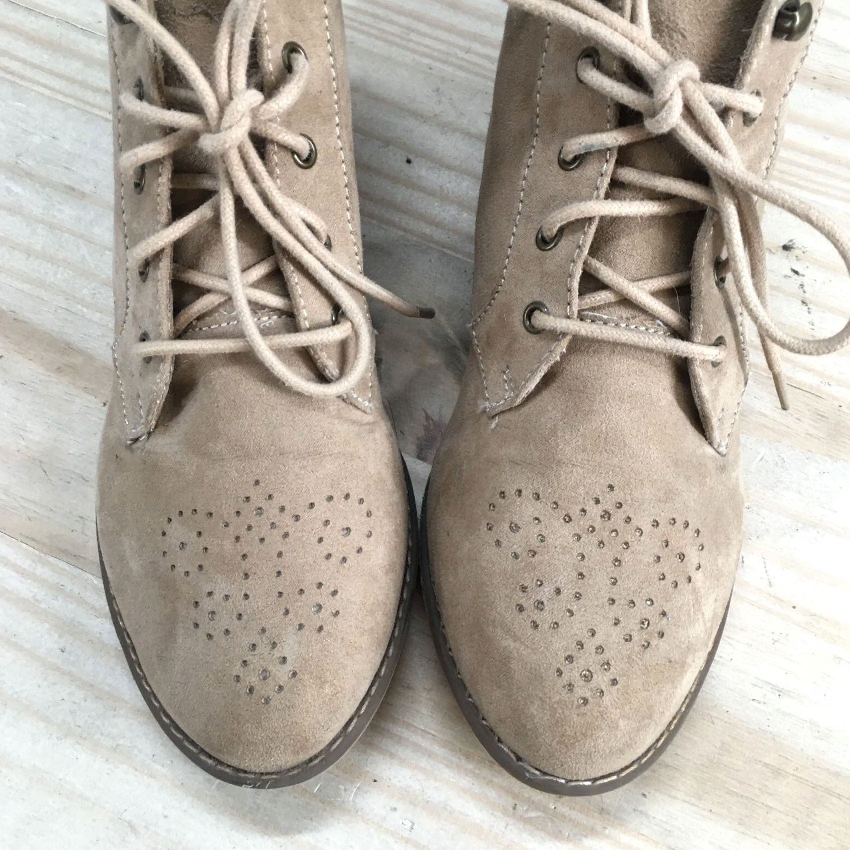Vintage Rocket Dog Boots Womens 7.5 Lace Up Medallion Toe Ankle Bootie Brown Fabric Size US 8 / IT 38 - 7 Thumbnail