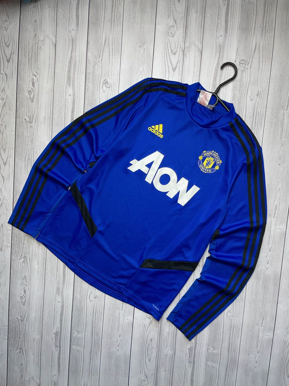 Adidas × Vintage Vintage adidas Manchester United blue sweatshirt rare size S Size US S / EU 44-46 / 1 - 1 Thumbnail