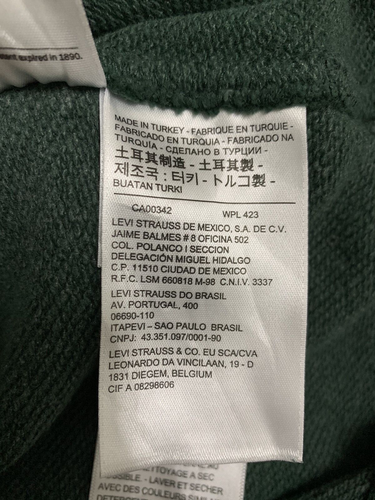 Levi's × Vintage VINTAGE LEVI’S GREEN JUMPER HOODIE Size US M / EU 48-50 / 2 - 9 Thumbnail