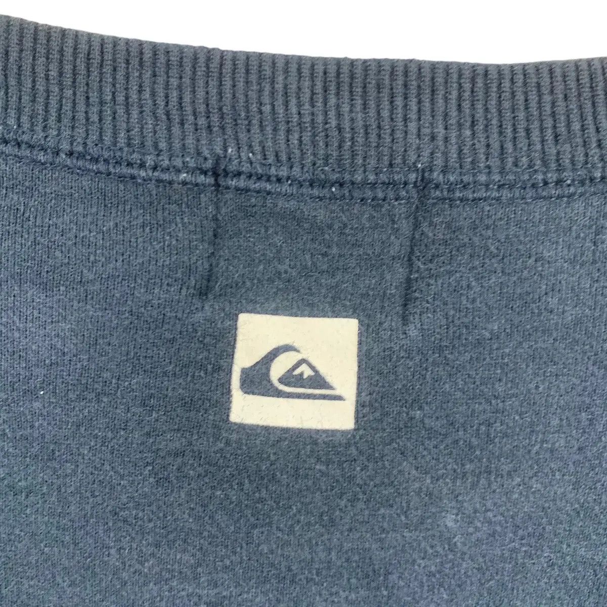 Quiksilver Vintage QUIKSILVER SURFING AUSTRALIA Center Logo Sweatshirt Size US S / EU 44-46 / 1 - 6 Thumbnail