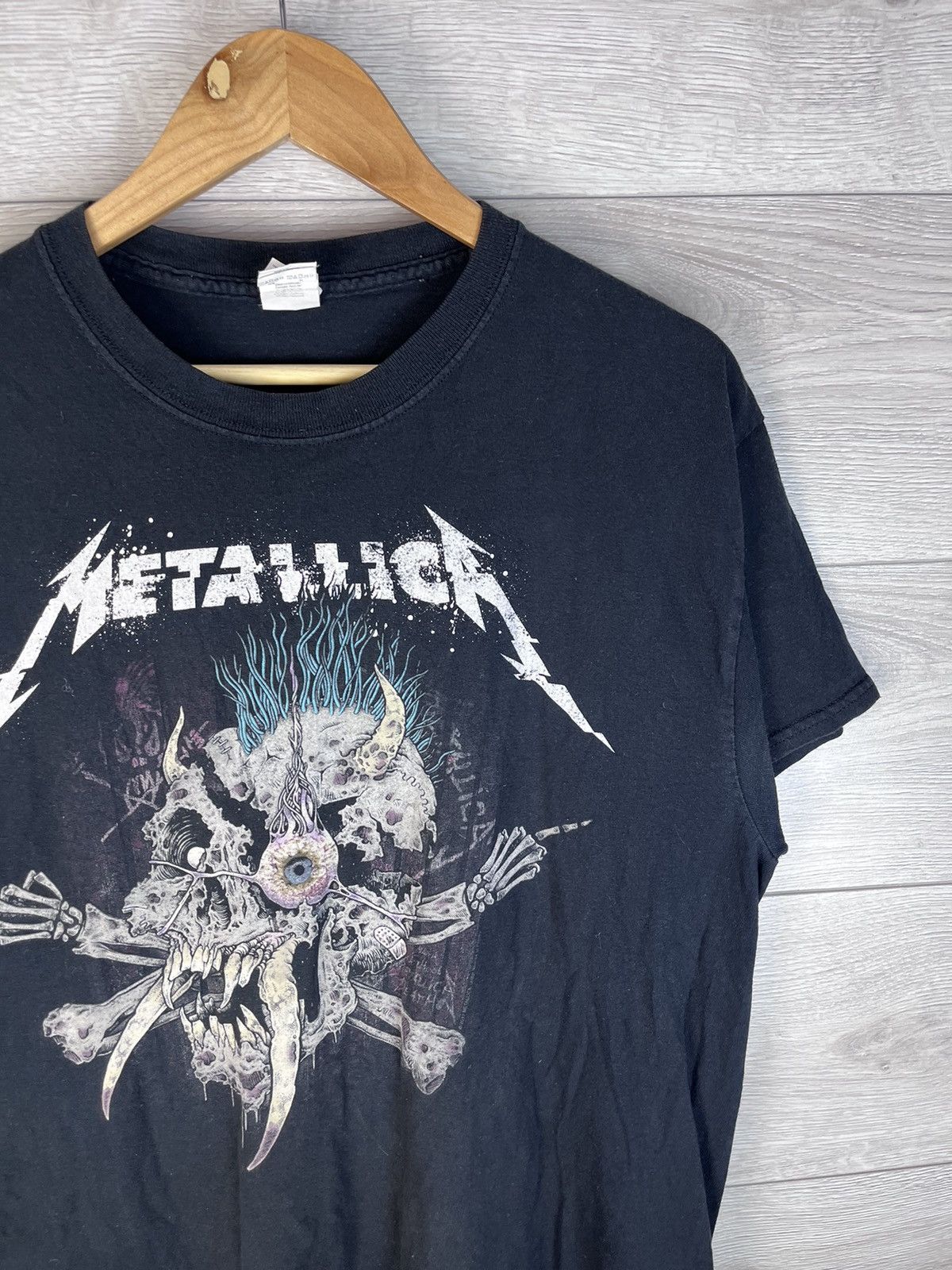 Fruit Of The Loom Men’s merch T-shirt Metallica size L 2017s Size US L / EU 52-54 / 3 - 5 Thumbnail