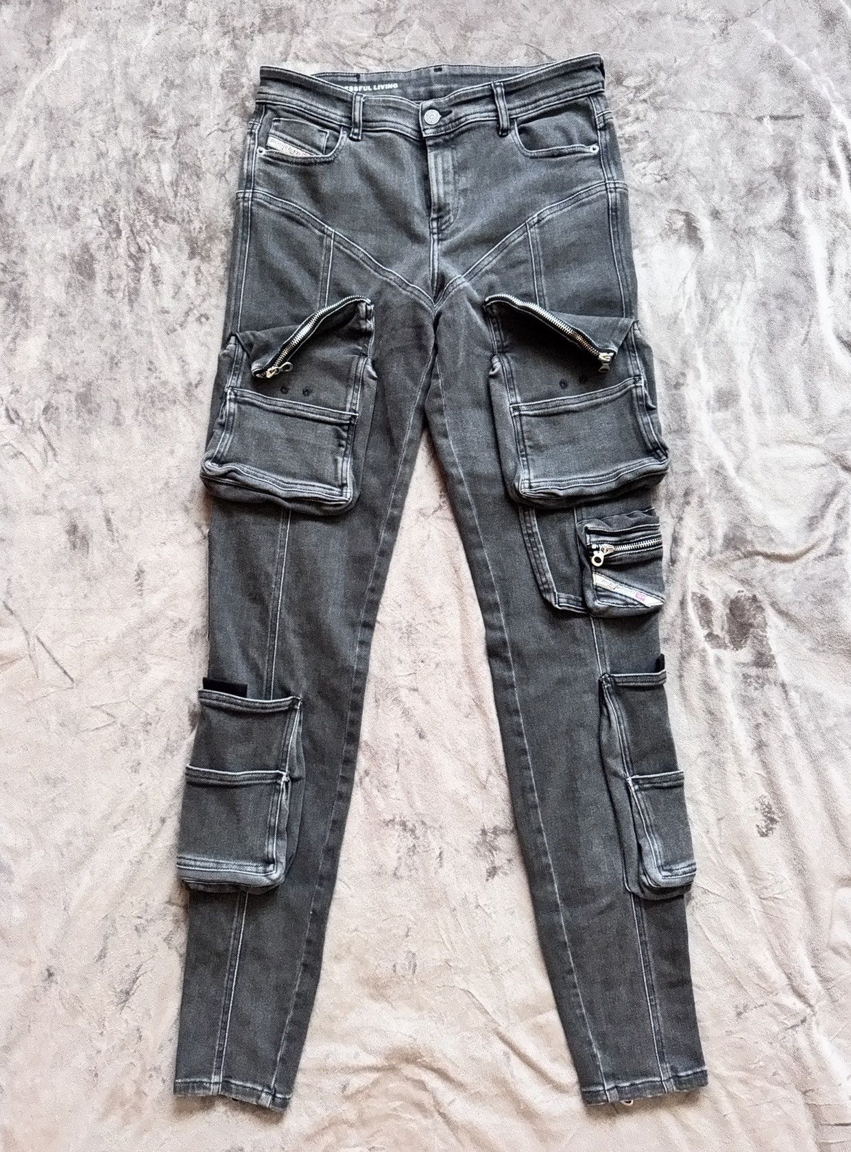 Diesel Diesel 1984 Slandy High-Waist Skinny Jeans in Black Size 30" / US 8 / IT 44 - 2 Thumbnail