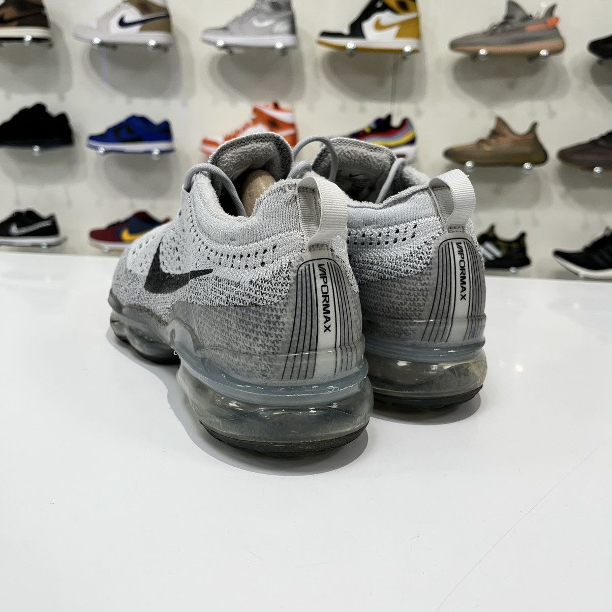 Nike Nike Air VaporMax 2023 Flyknit Pure Platinum Anthracite Size US 12 / EU 45 - 4 Thumbnail