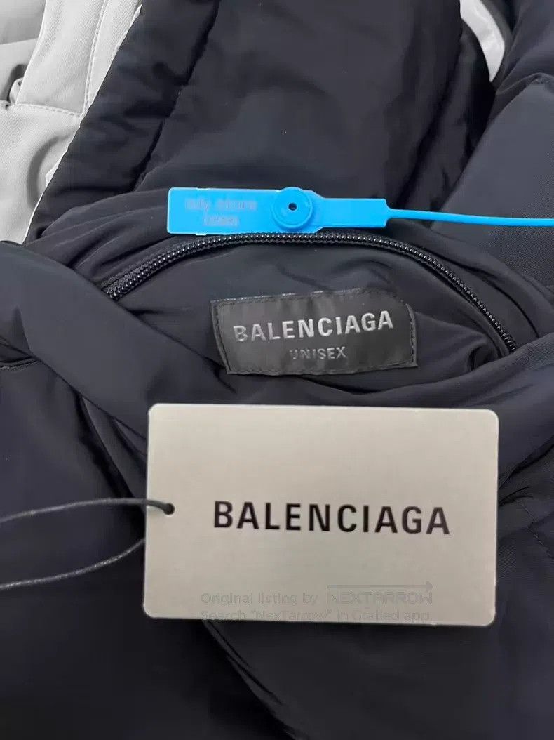 Balenciaga Balenciaga Two-Sided Wearable Down Jacket Size US XS / EU 42 / 0 - 5 Thumbnail