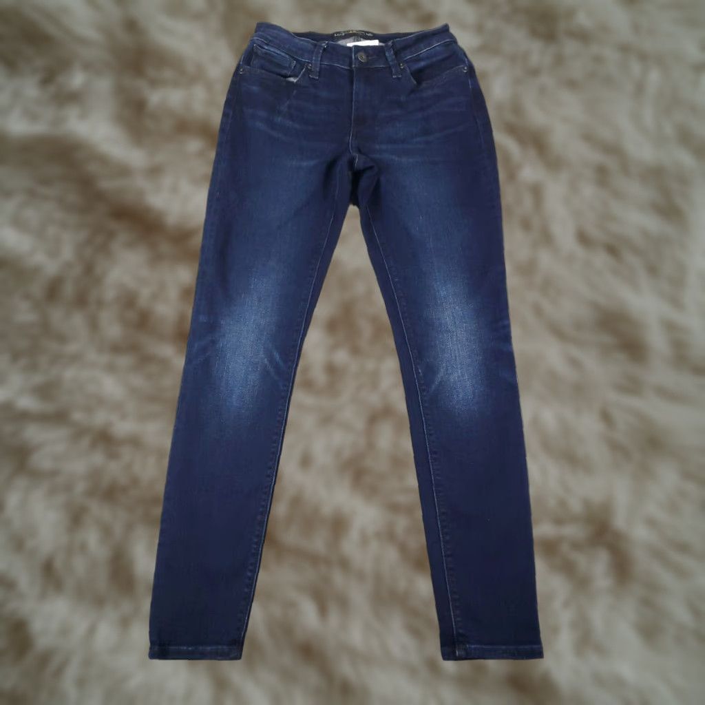 Lucky Brand Lucky Brand Womens Jeans 6/28 Blue Sasha Supper Skinny Leg Size 28" / US 6 / IT 42 - 1 Thumbnail