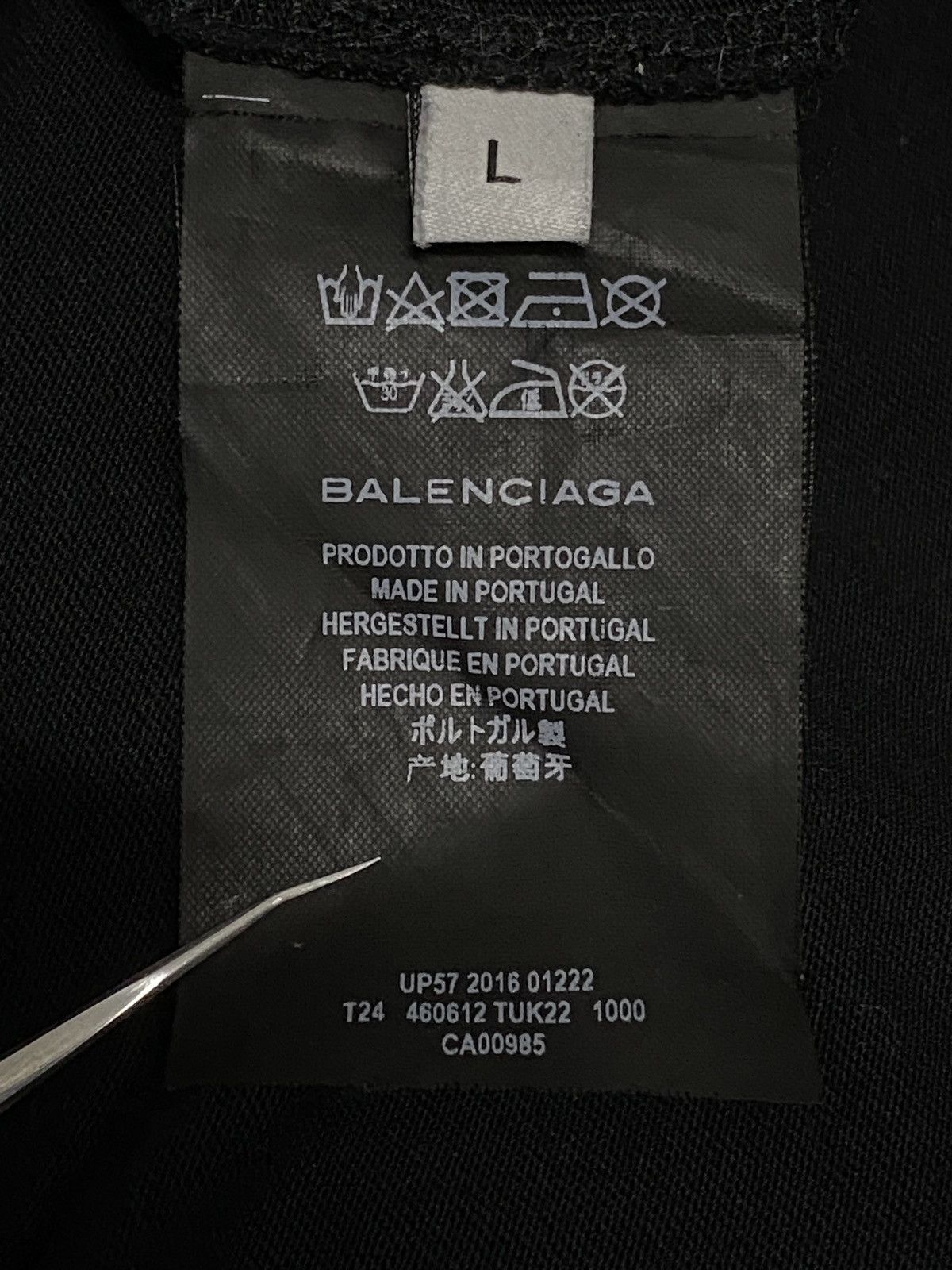 Balenciaga Balenciaga - Demna Gvasalia - FW17 Paris Tourist Souvenir Size US L / EU 52-54 / 3 - 6 Thumbnail