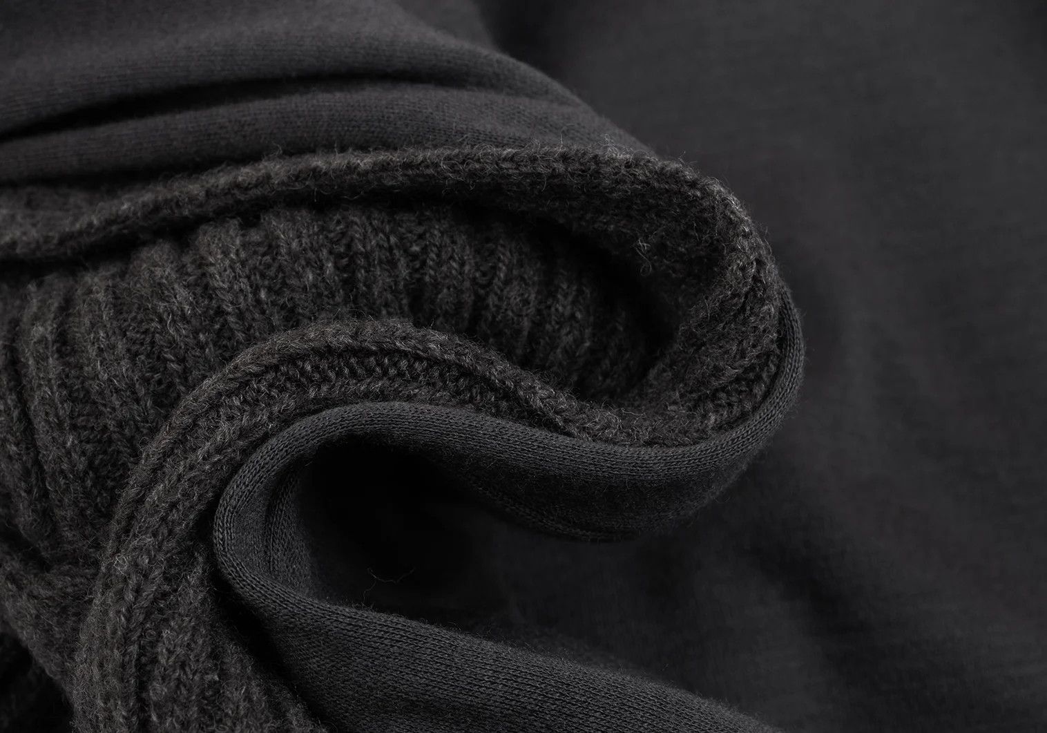 Yohji Yamamoto Yohji Yamamoto Cable Knit Wool Top Mocha M Size US M / EU 48-50 / 2 - 14 Thumbnail