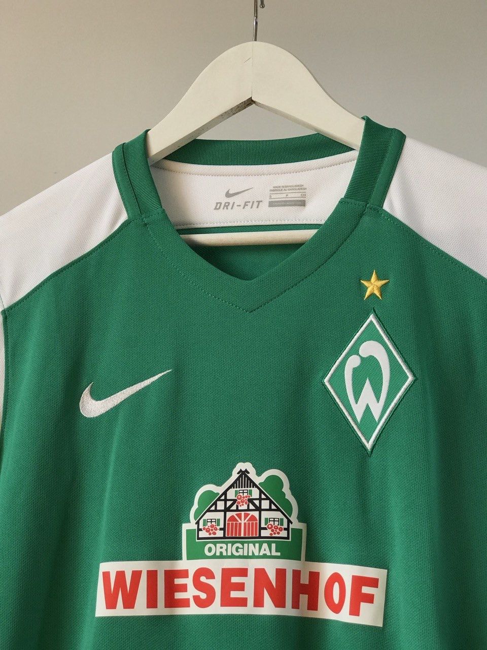 Nike Nike Werder Bremen 2015/16 Home Football Shirt Soccer Jersey Size US S / EU 44-46 / 1 - 3 Thumbnail