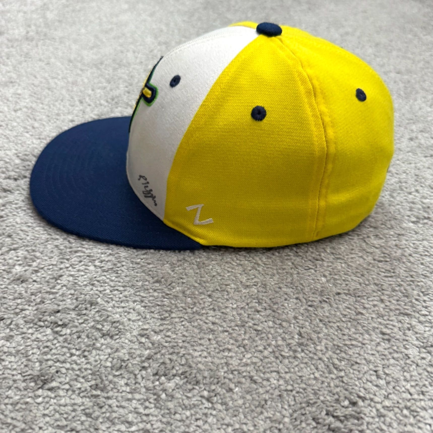 TravisMathew VINTAGE? No. (But keep rules) No. Size ONE SIZE - 3 Thumbnail