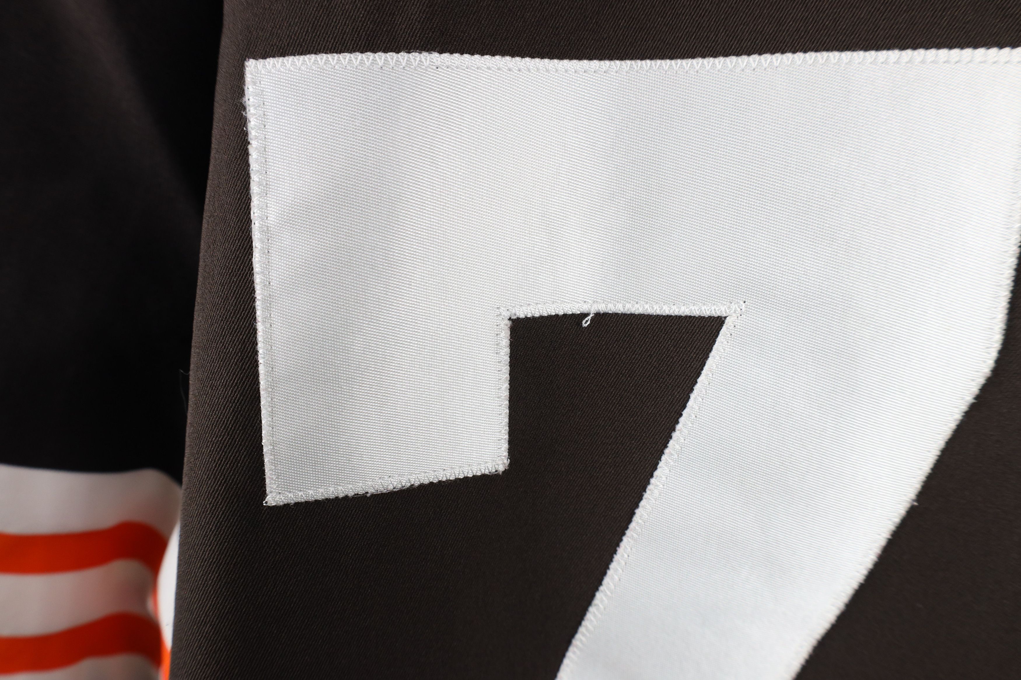 Nike × Vintage Nike On Field Cleveland Browns Football Jersey Brown #73 Size US XL / EU 56 / 4 - 13 Thumbnail