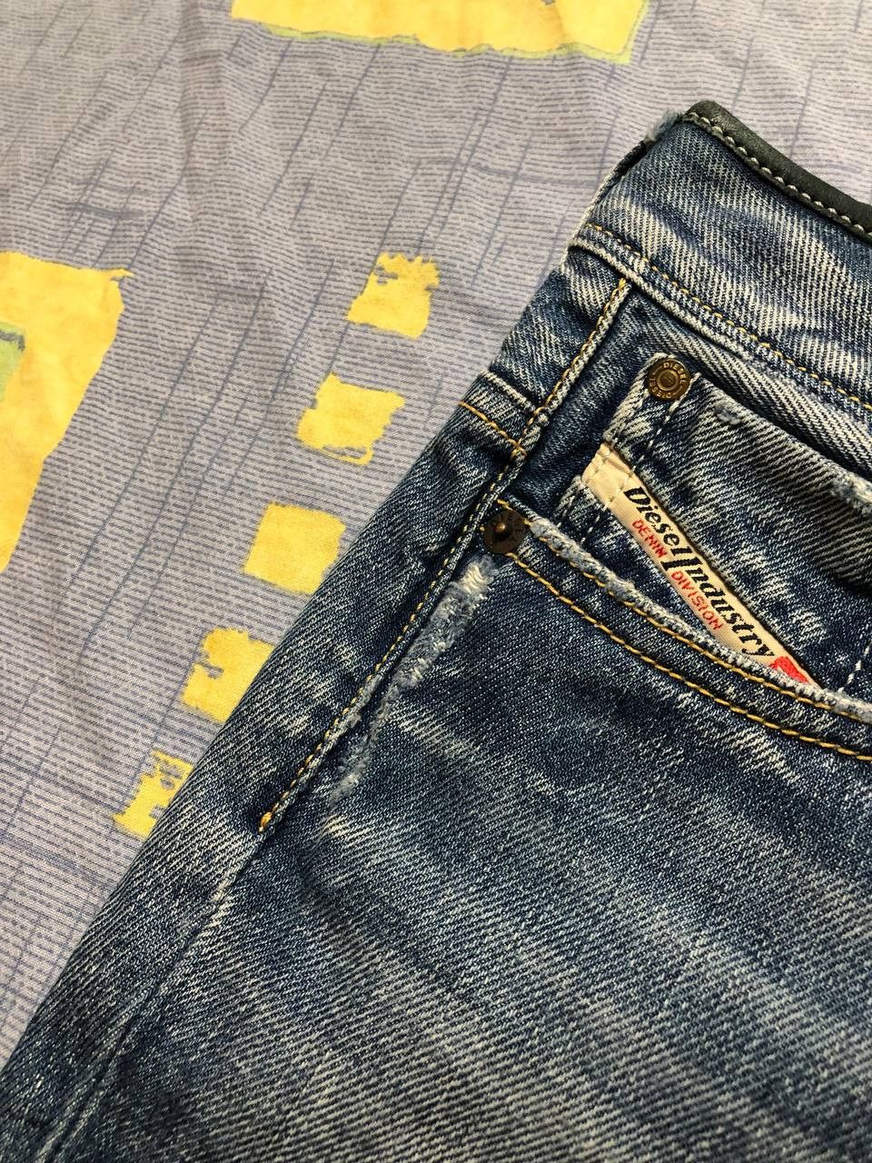 Diesel Streetwear Y2K Vintage shorts denim jeans Diesel Size US 28 / EU 44 - 18 Thumbnail