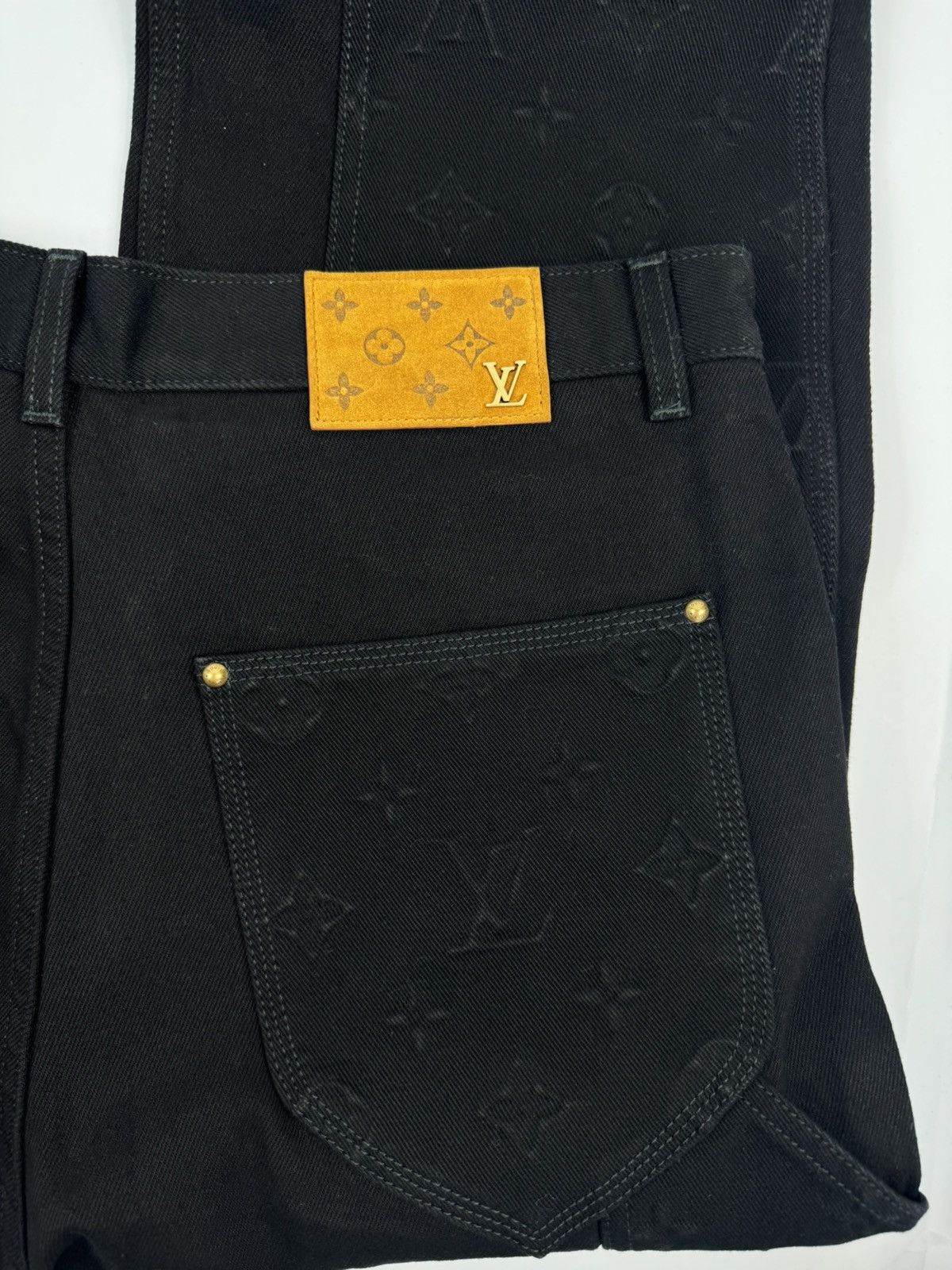 Louis Vuitton MONOGRAM PRINT DENIM CARGO TROUSERS Size US 34 / EU 50 - 3 Thumbnail